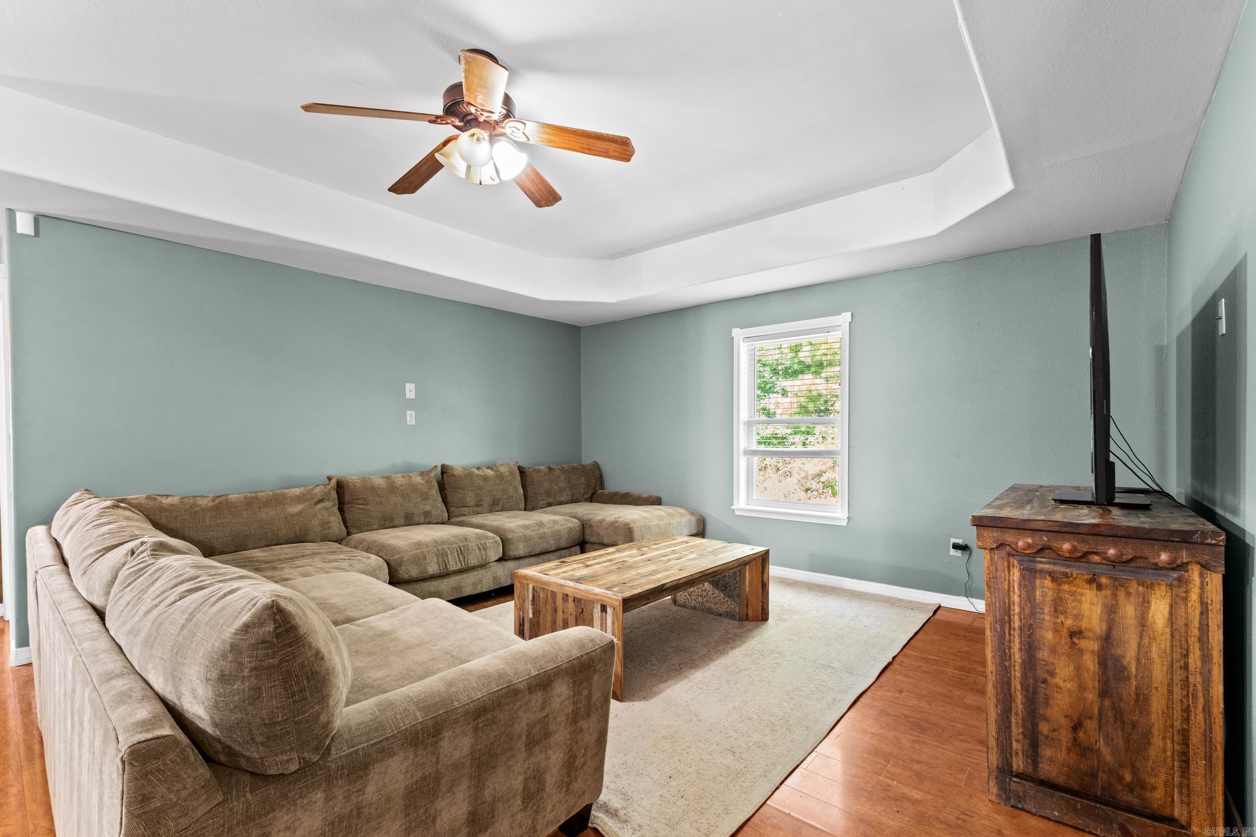 CENTER RIDGE - Residential