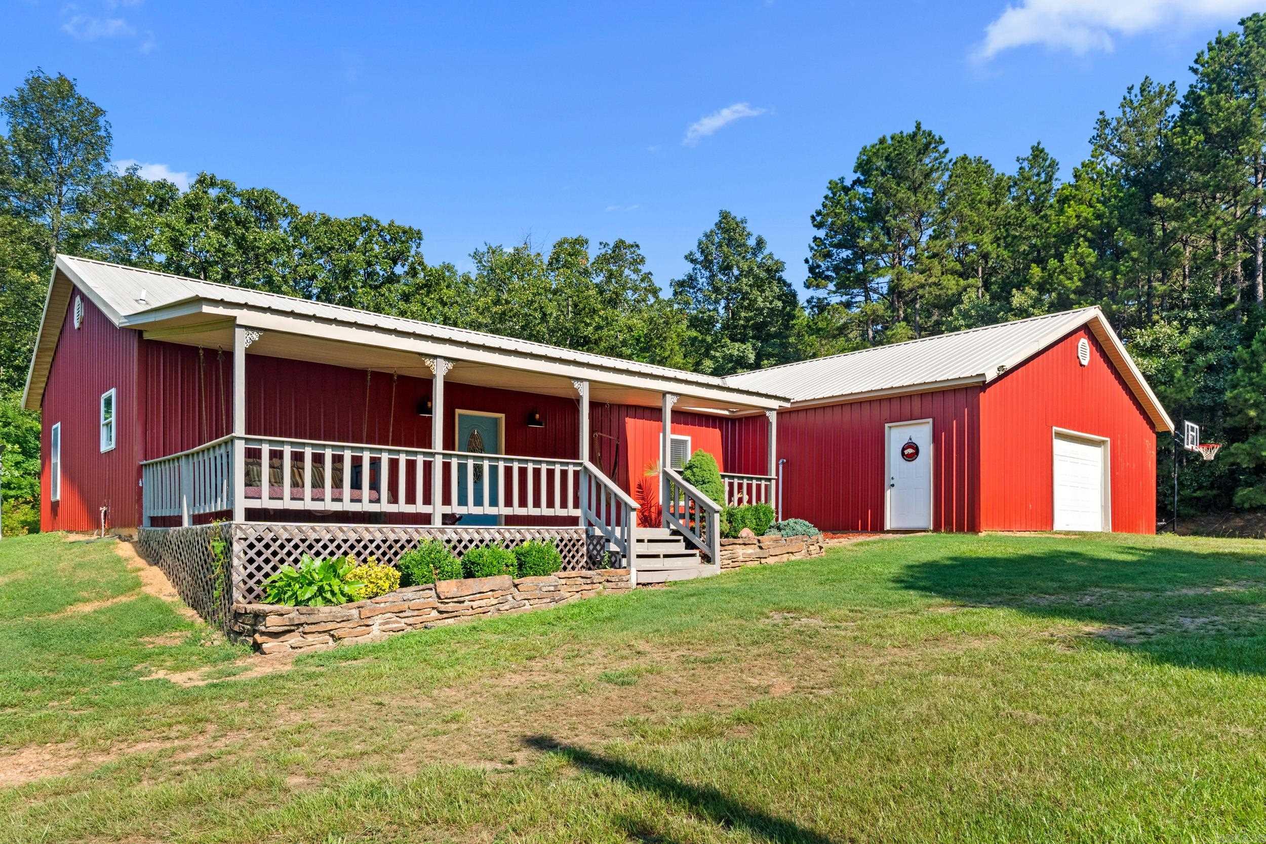 CENTER RIDGE - Residential