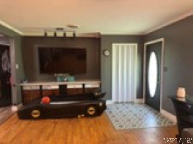 HOLLOWAY REPLAT SOUTH HWY - Residential