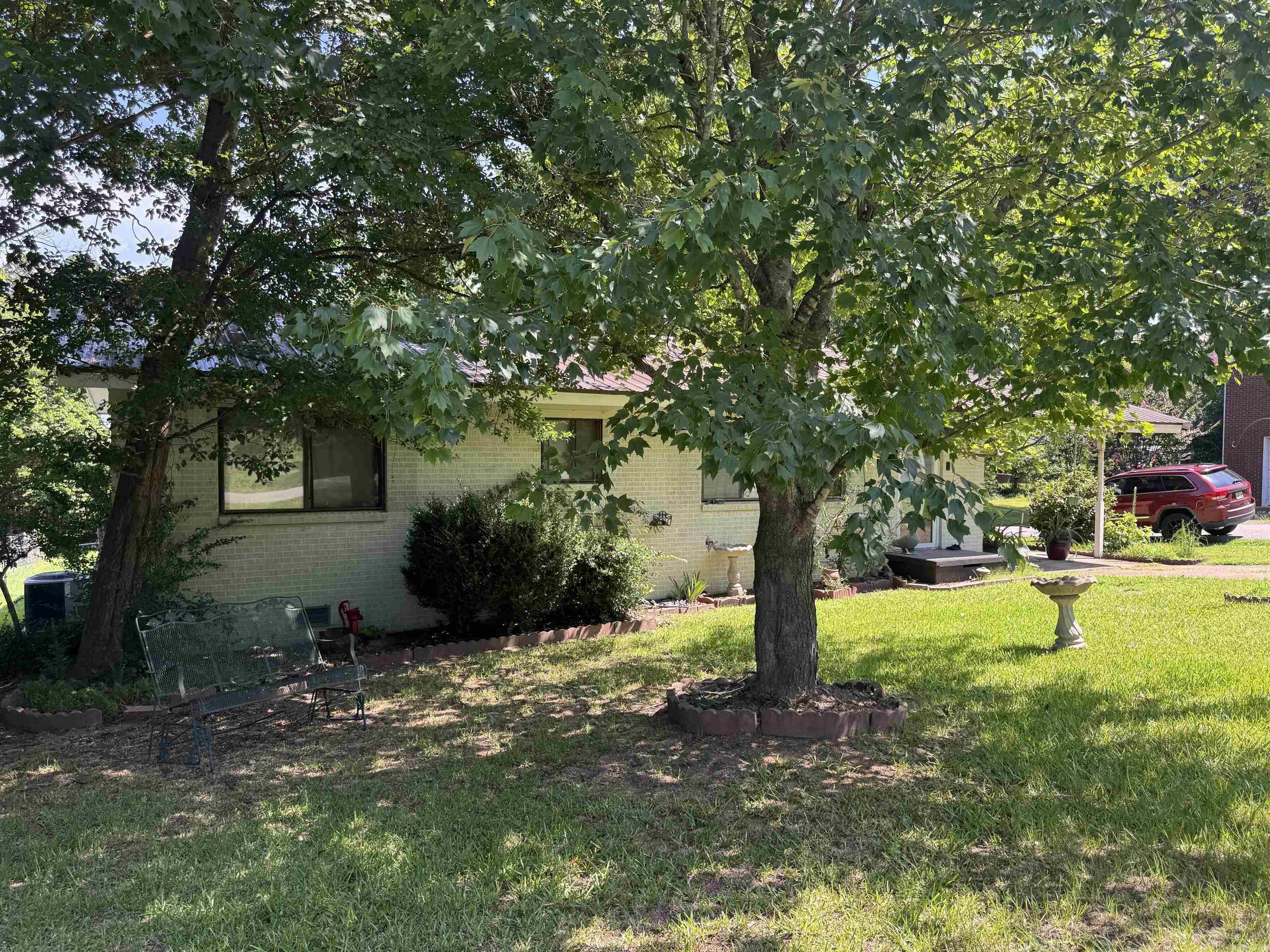 HOLLOWAY REPLAT SOUTH HWY - Residential