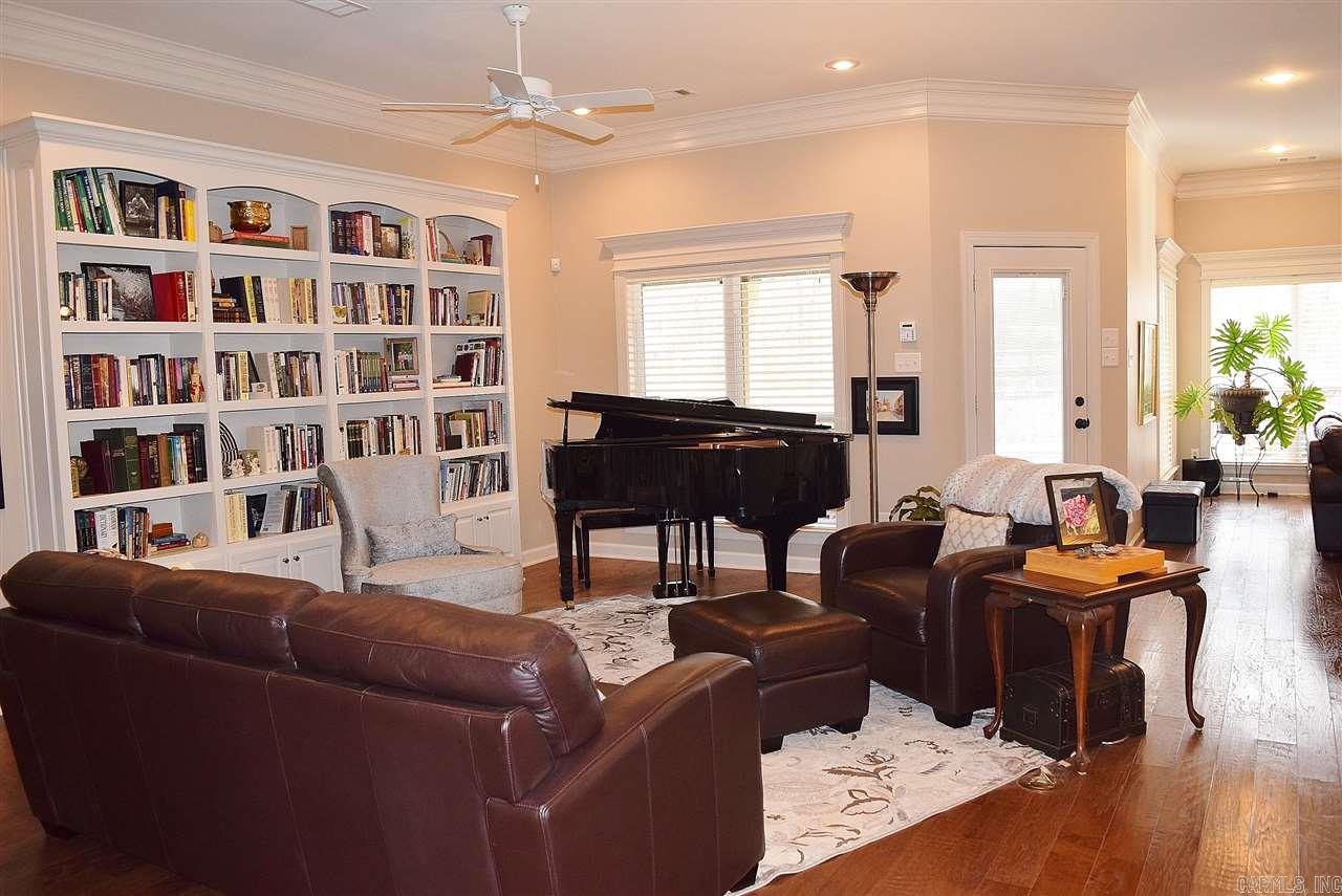 MAUMELLE VALLEY ESTATES - Residential