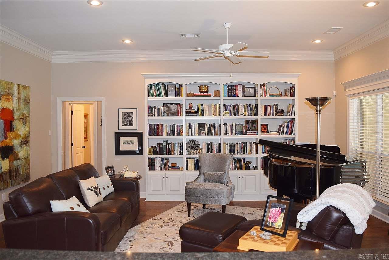 MAUMELLE VALLEY ESTATES - Residential
