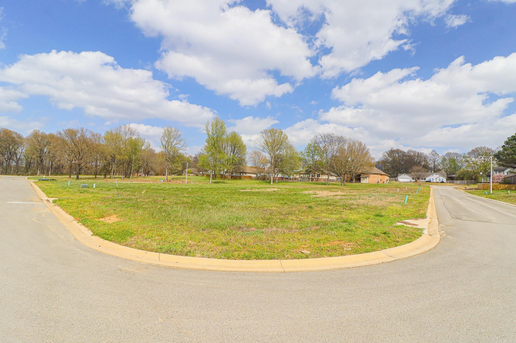 Creekwood - Land