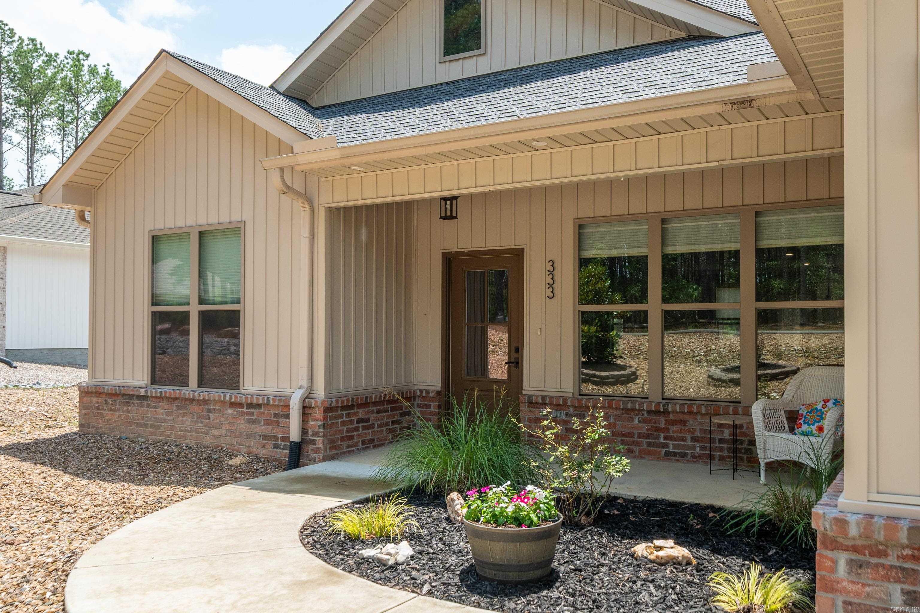 ALTA VISTA - Residential