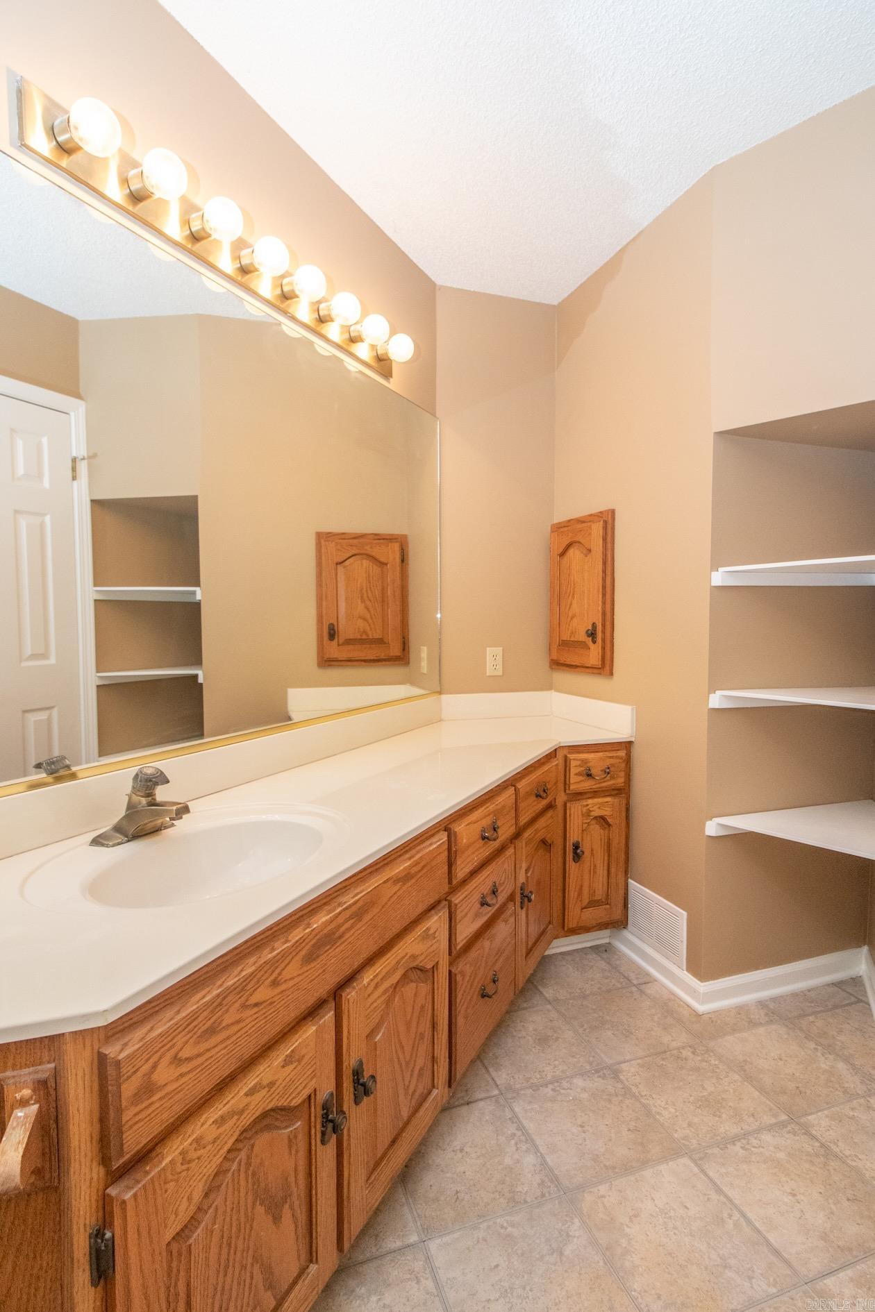 Ridgewood Estates - Residential