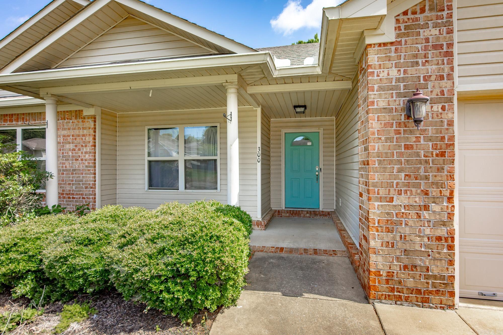 WEATHERING HEIGHTS - Residential