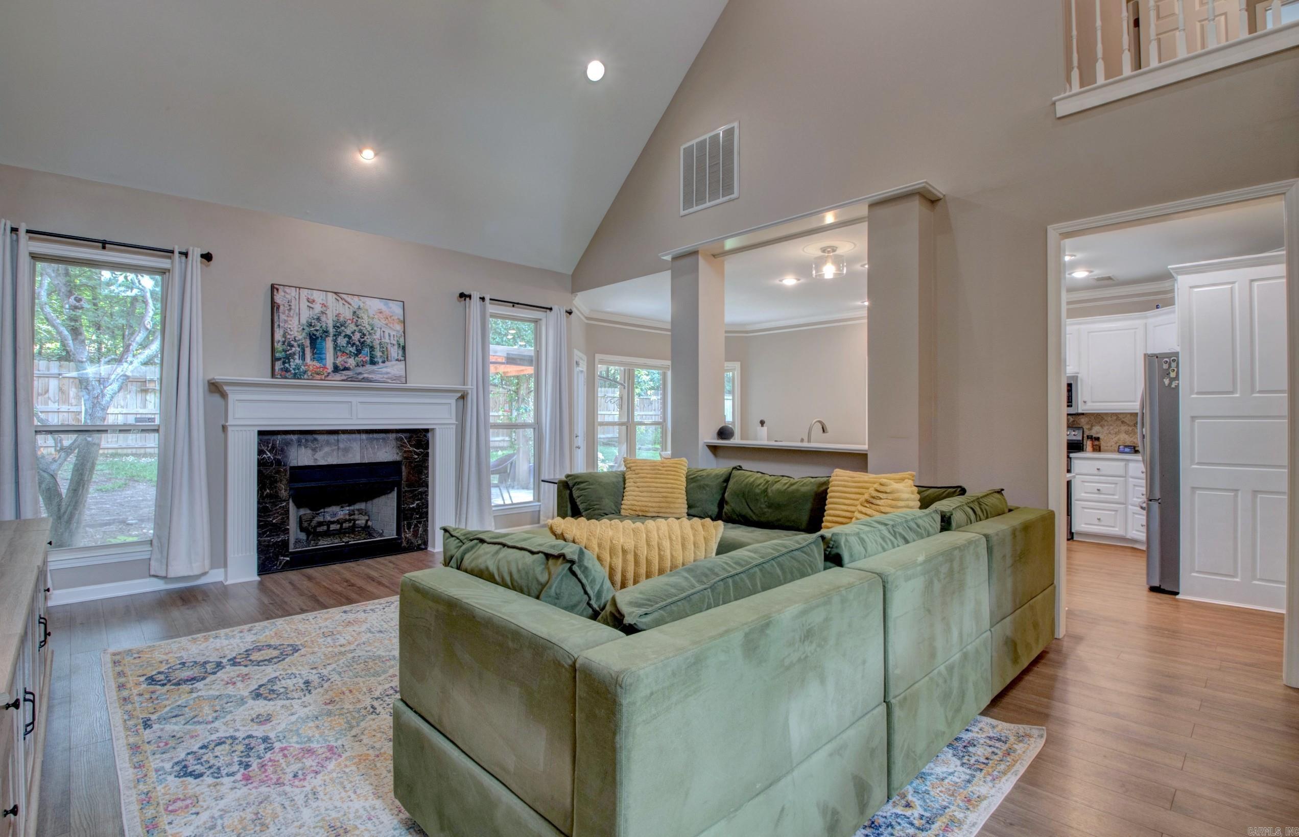 WOODLANDS EDGE - Residential