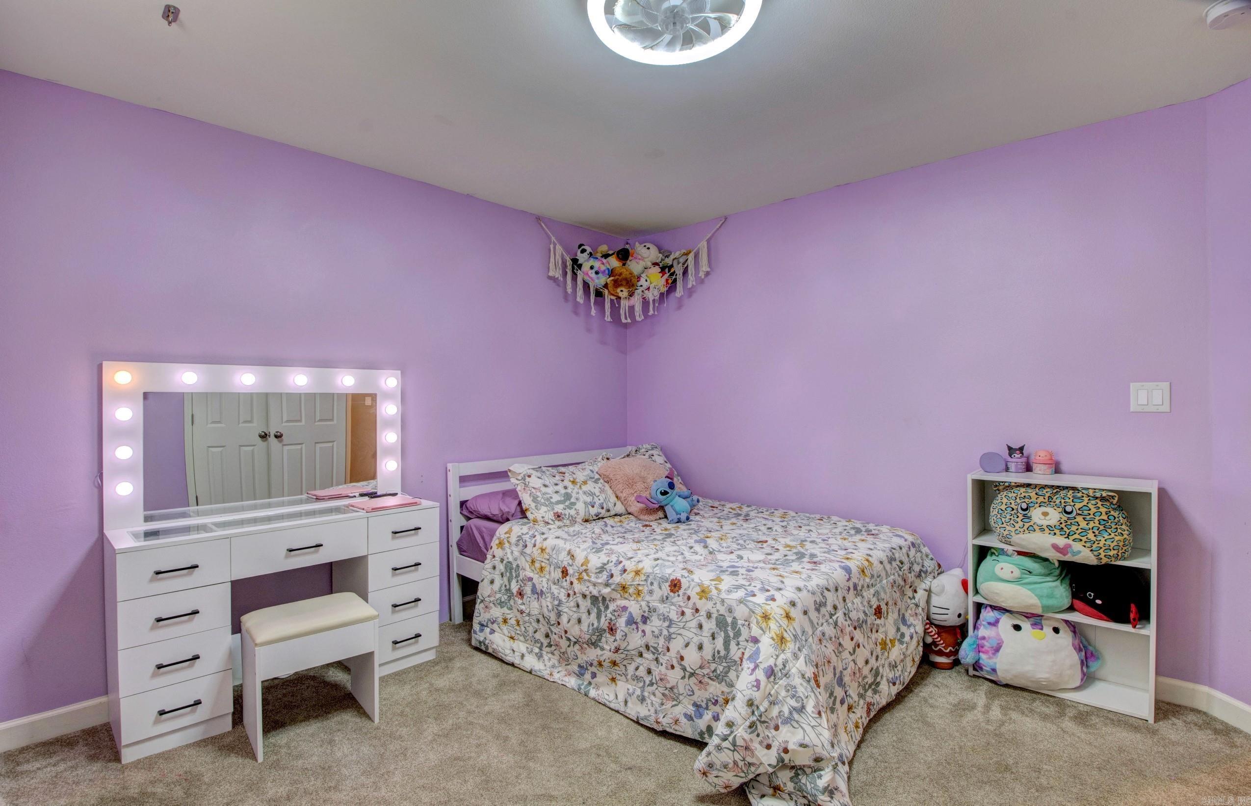 WOODLANDS EDGE - Residential
