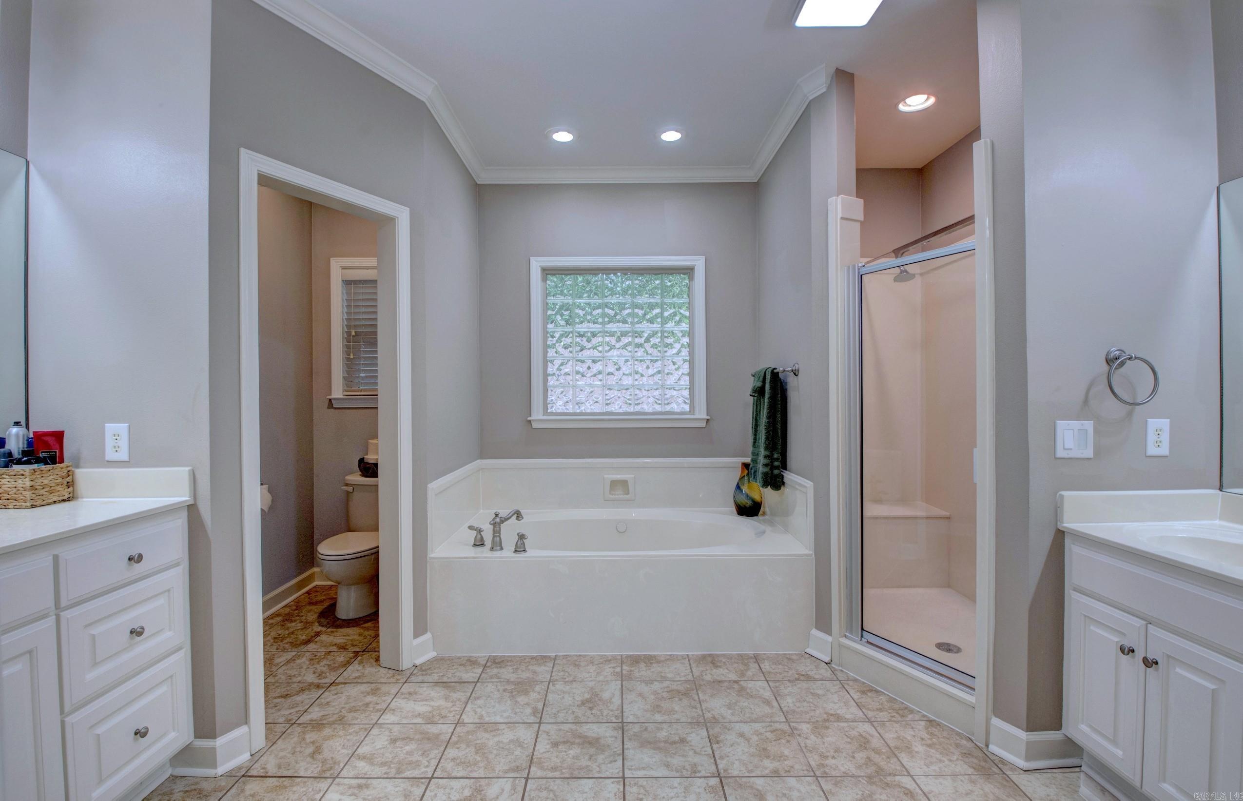 WOODLANDS EDGE - Residential