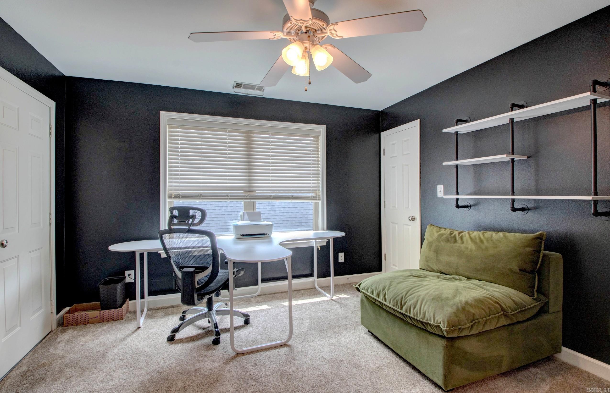 WOODLANDS EDGE - Residential