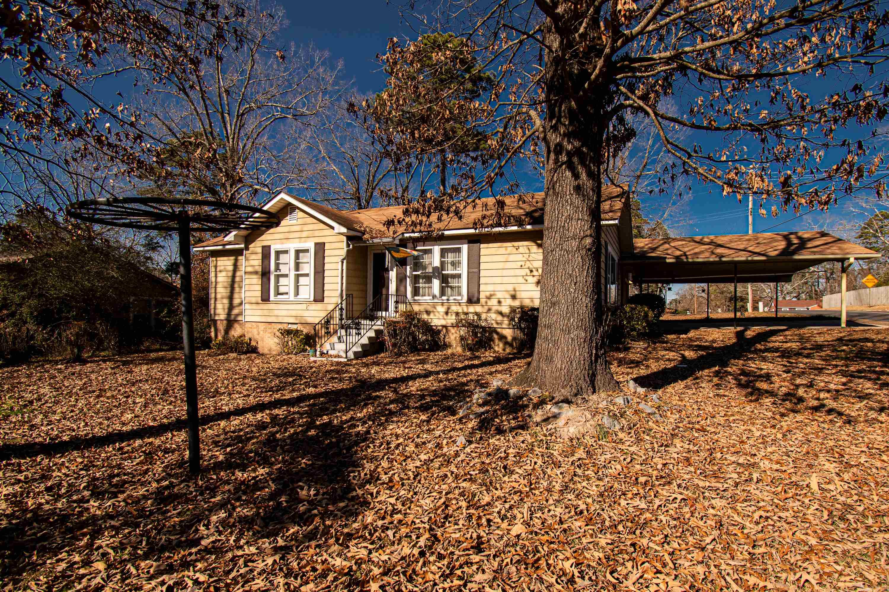 WEST WOODS - Residential
