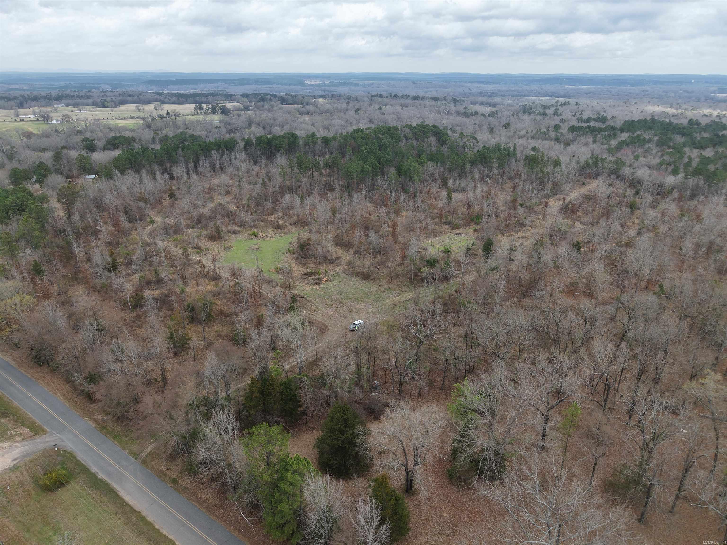 This 38+/- acre parcel is an attractive new listing with tons of potential! The property features a variety of wooded areas with open spacing throughout. There are plenty of great building sites, ready for your dreams. It is conveniently located between Nashville and Murfreesboro, giving you access to all of the town's amenities. Also located near the Little Missouri River and Crater of Diamond State Park! Agents see remarks