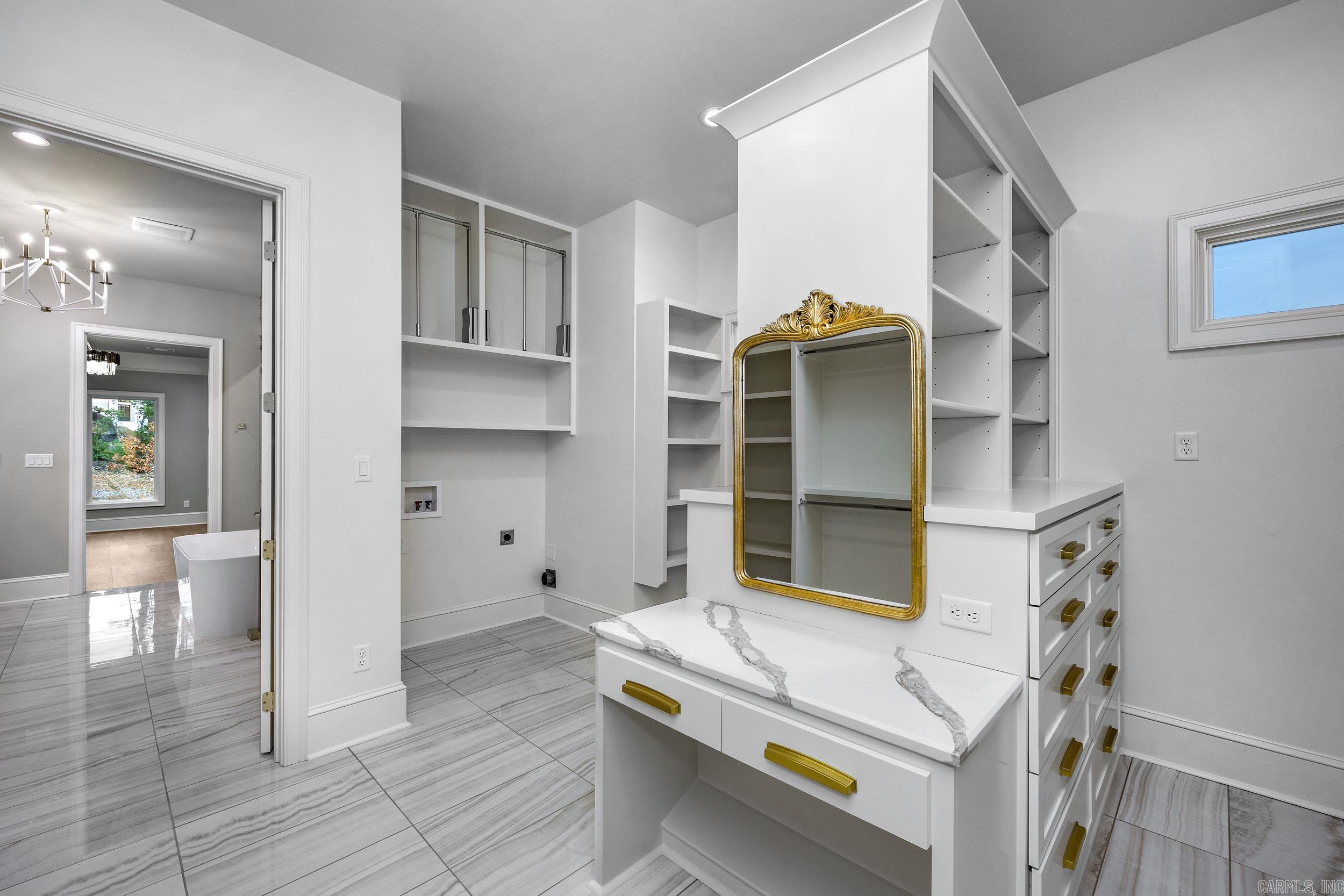 CHENAL VALLEY ORLE - Residential