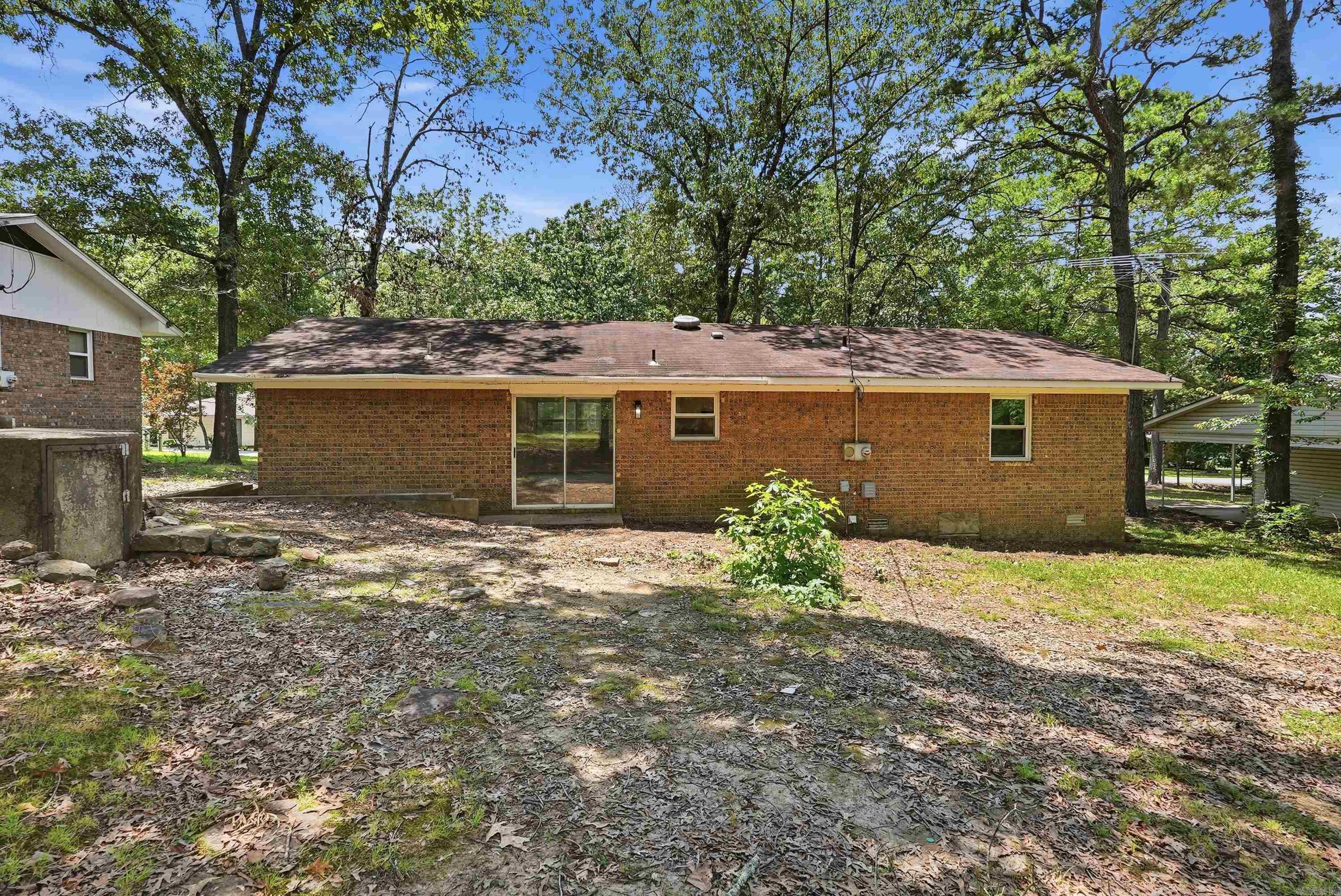 ARROWHEAD VILLAGE - Residential