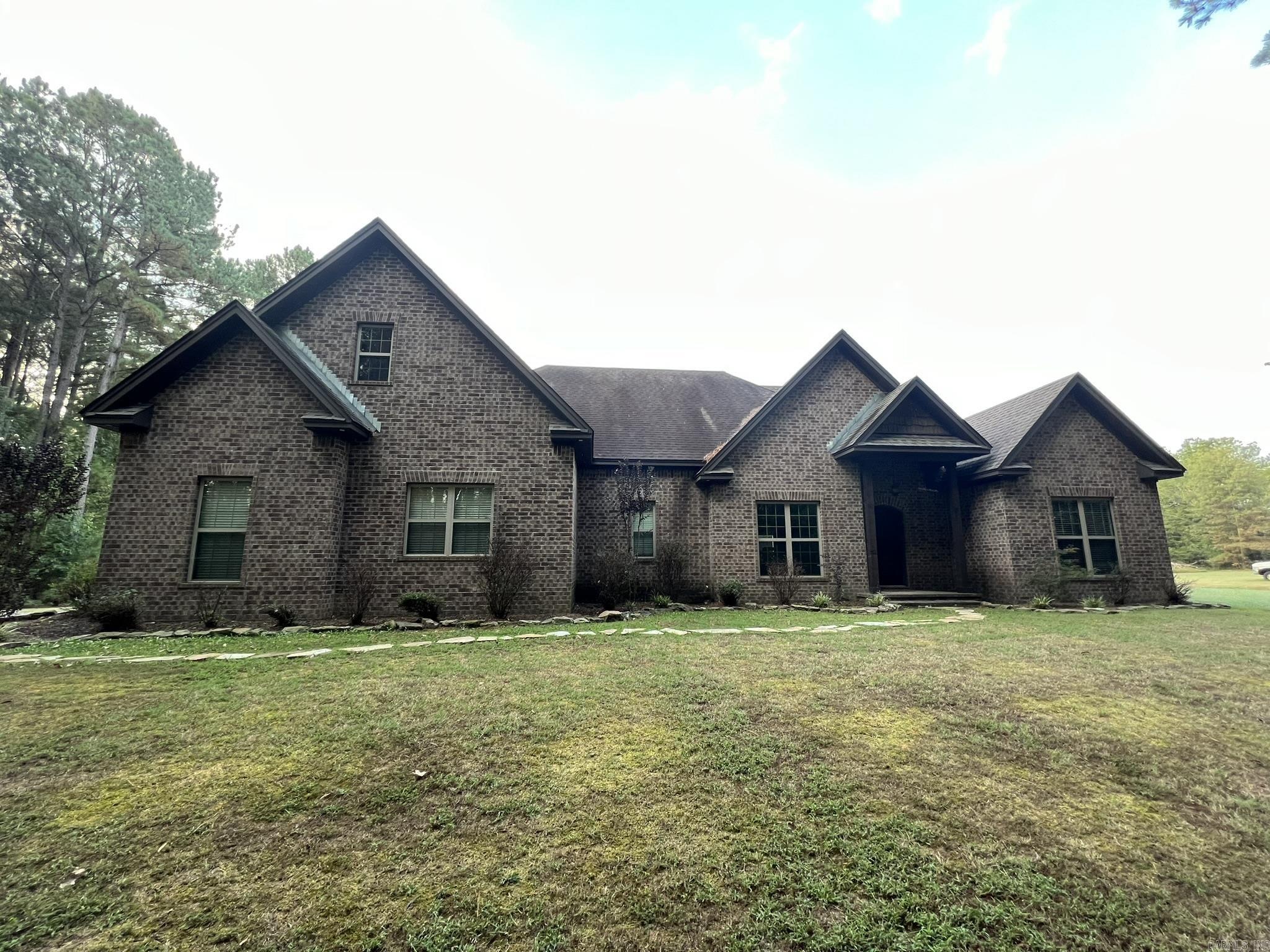 DIAMOND KEY ESTATES - Residential