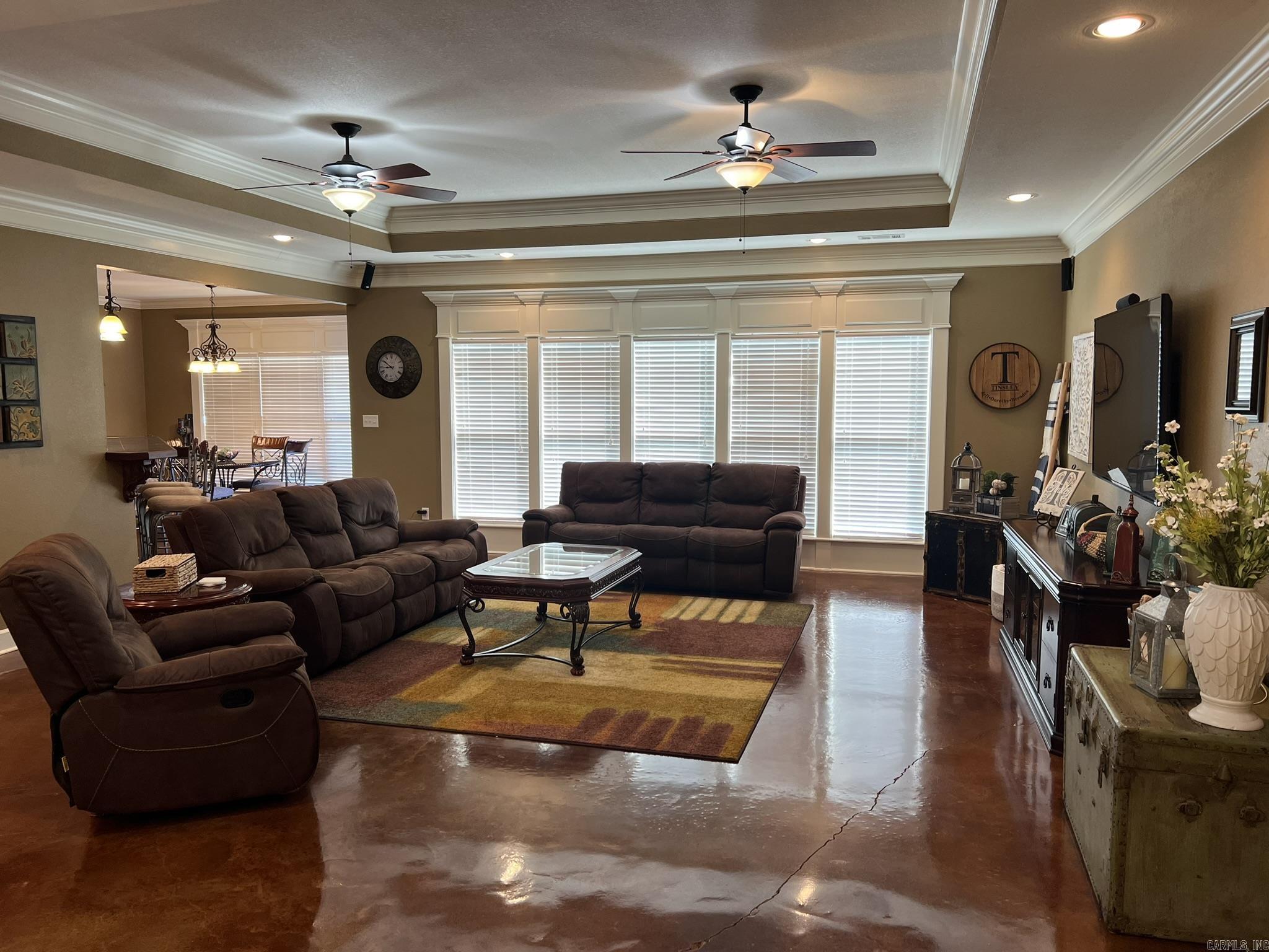 DIAMOND KEY ESTATES - Residential