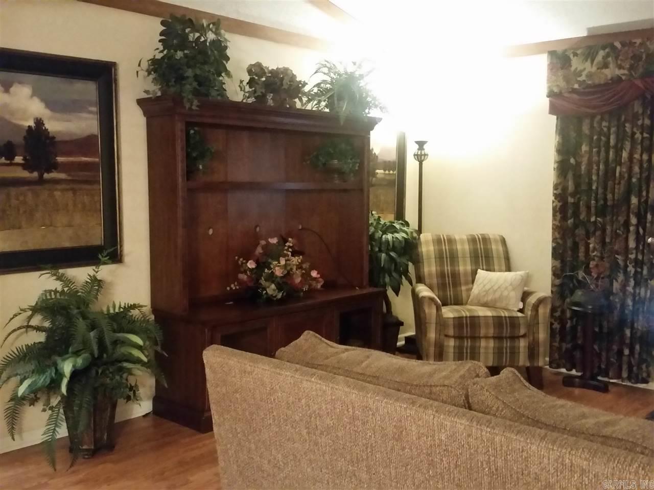 PACTON LAKE ESTATES - Residential