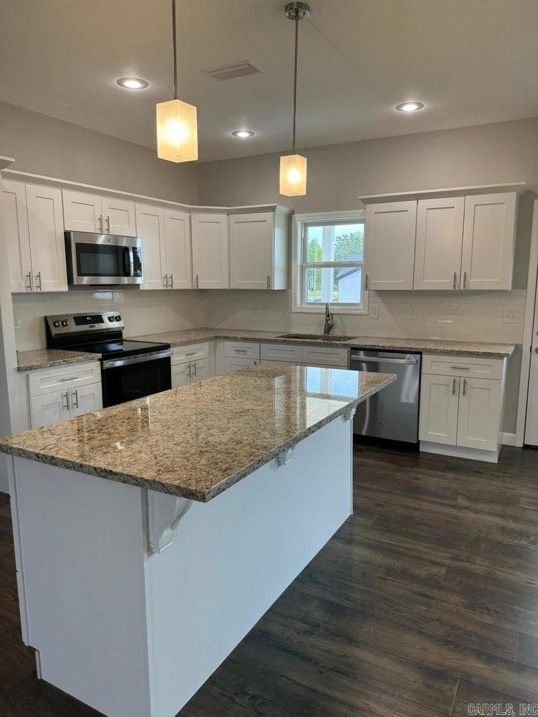 BUFFALO CREEK ESTATES - Residential