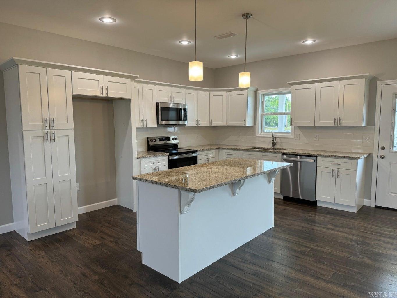 BUFFALO CREEK ESTATES - Residential