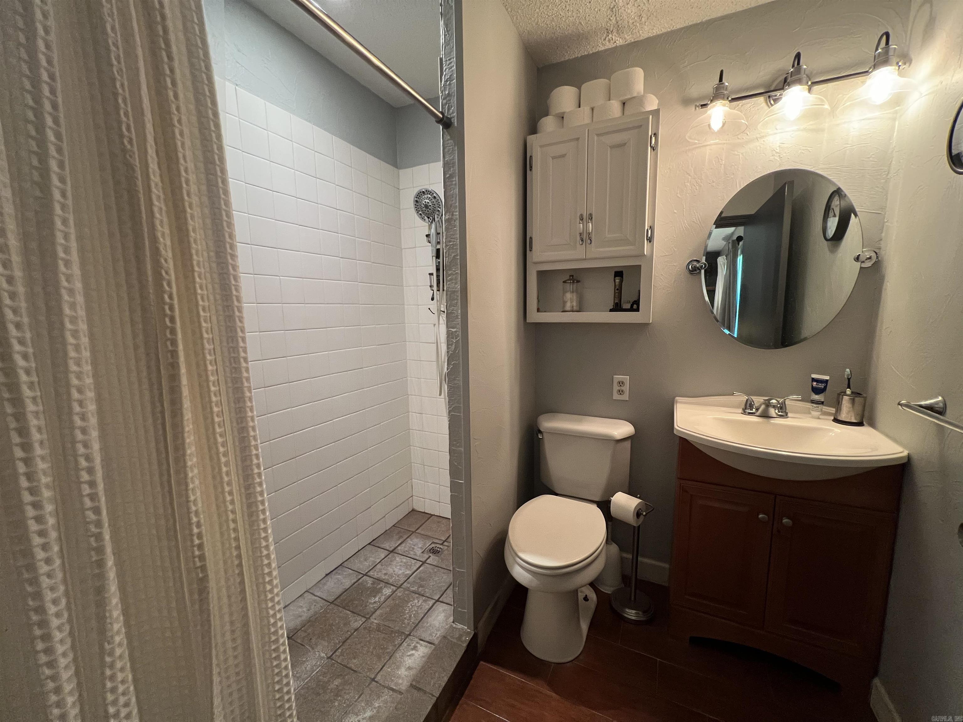 WILEYS 12TH STREET - Residential