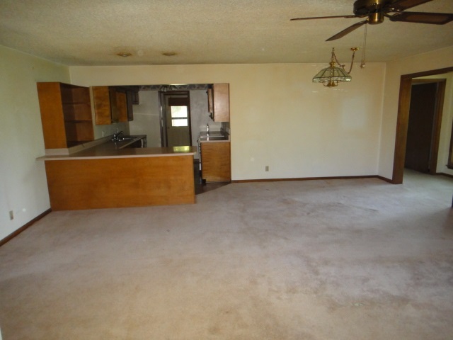 River Drive Estates - Residential