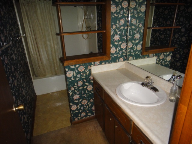 River Drive Estates - Residential