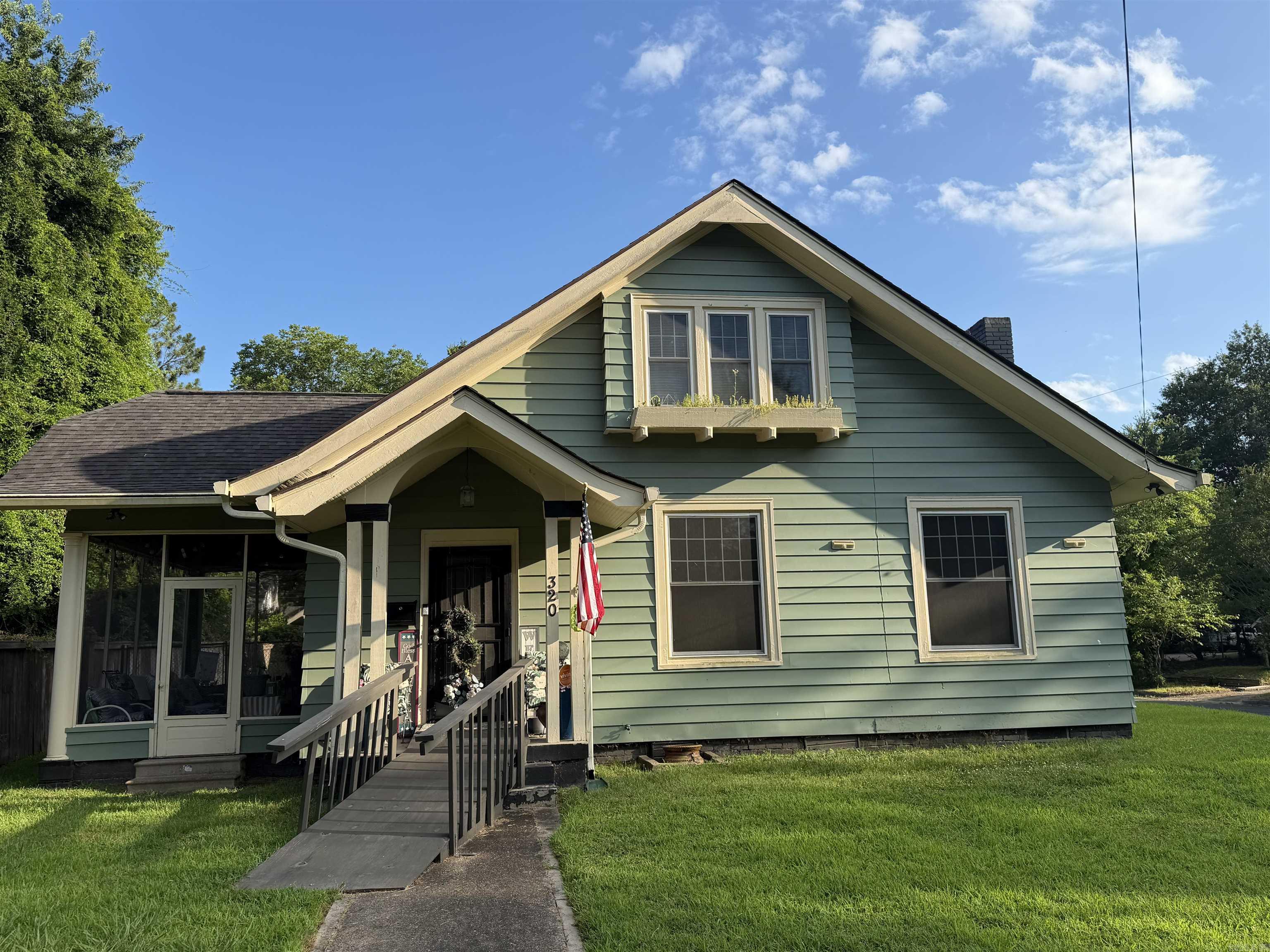HARDING D WM - Residential