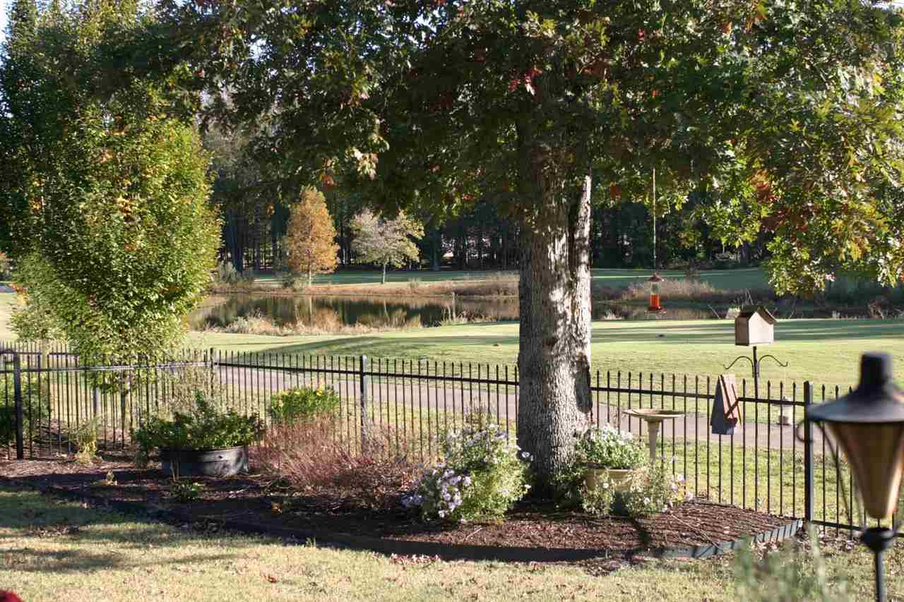 COUNTRY CLUB OF ARK THE - Residential