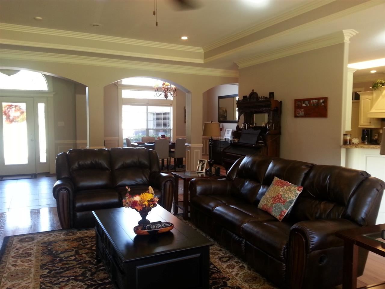 COUNTRY CLUB OF ARK THE - Residential