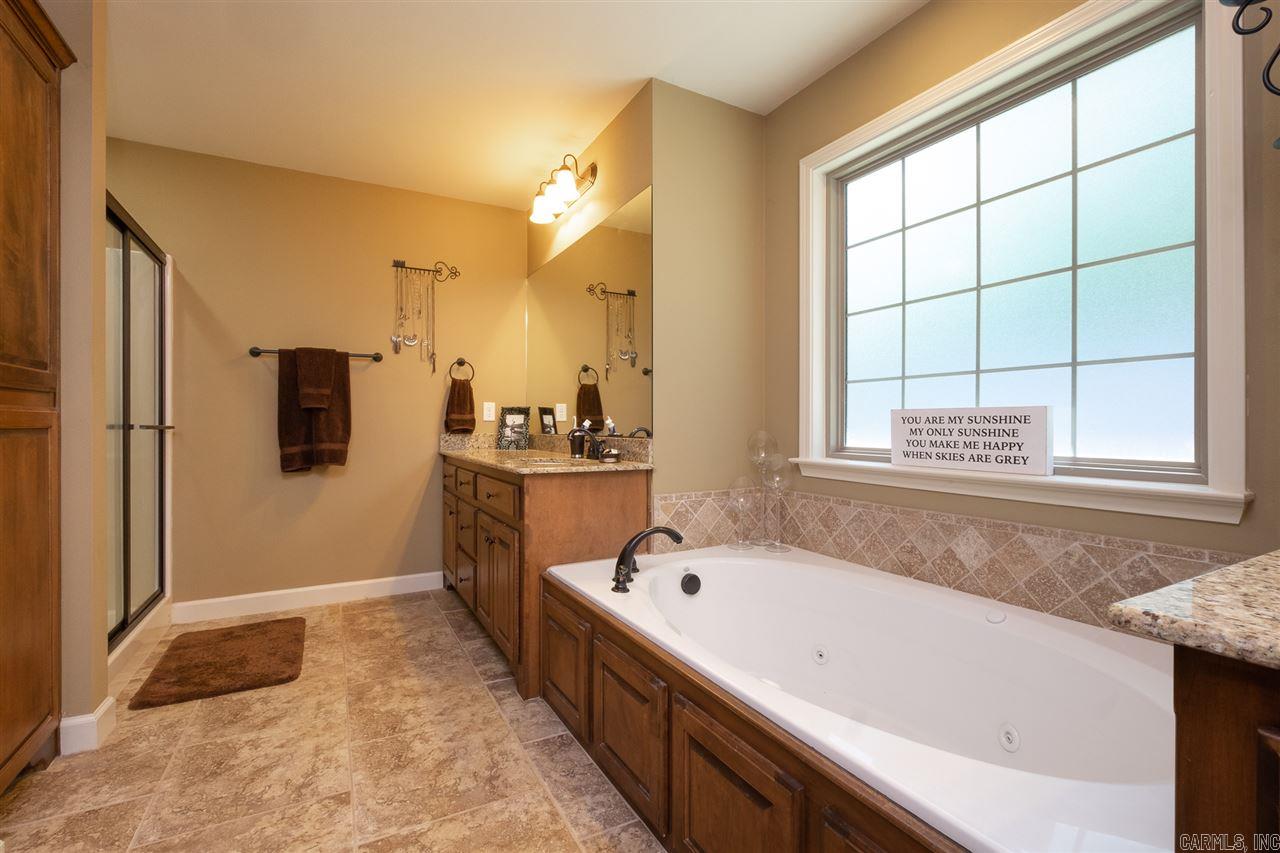 KINGS CROSSING - Residential