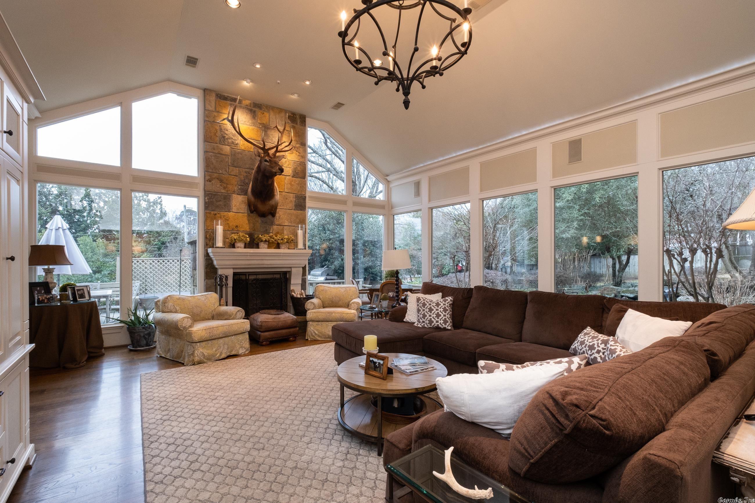 PALISADE ESTATE - Residential