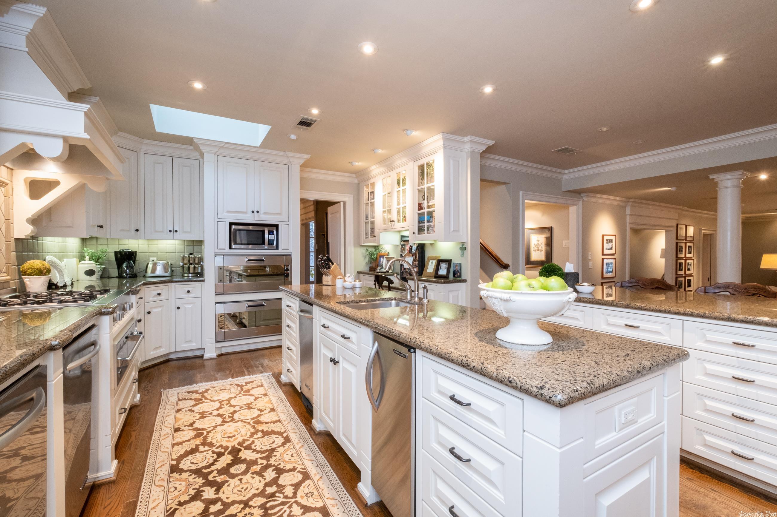 PALISADE ESTATE - Residential