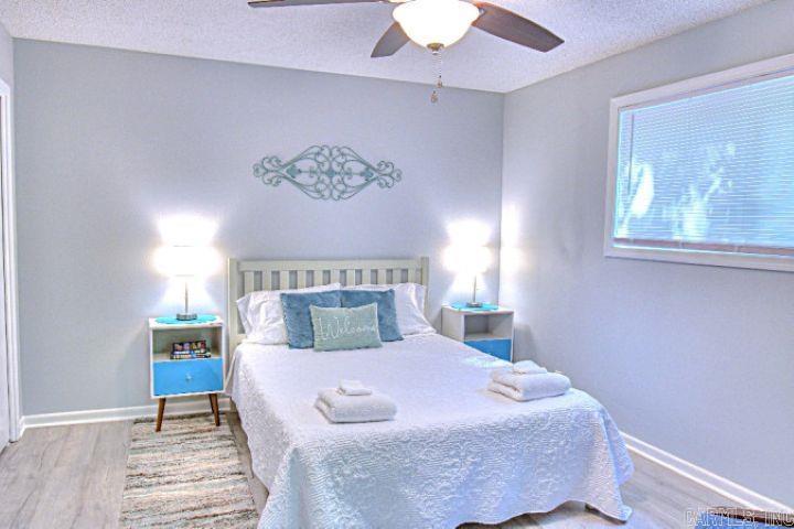 Coronado Courts #2 - Residential Lease