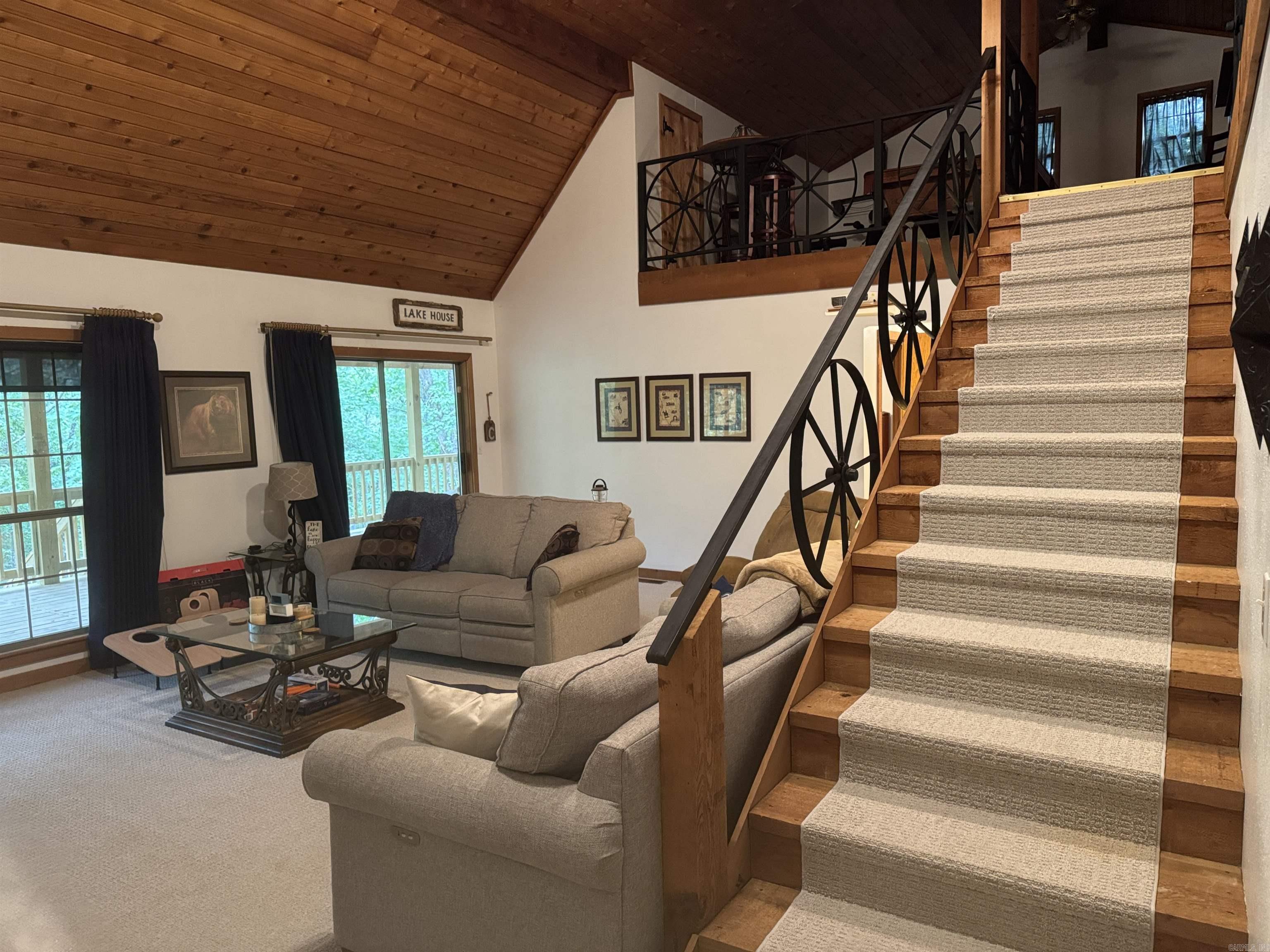 LAKESHORE HILLS (ANDERSON'S) - L - Residential