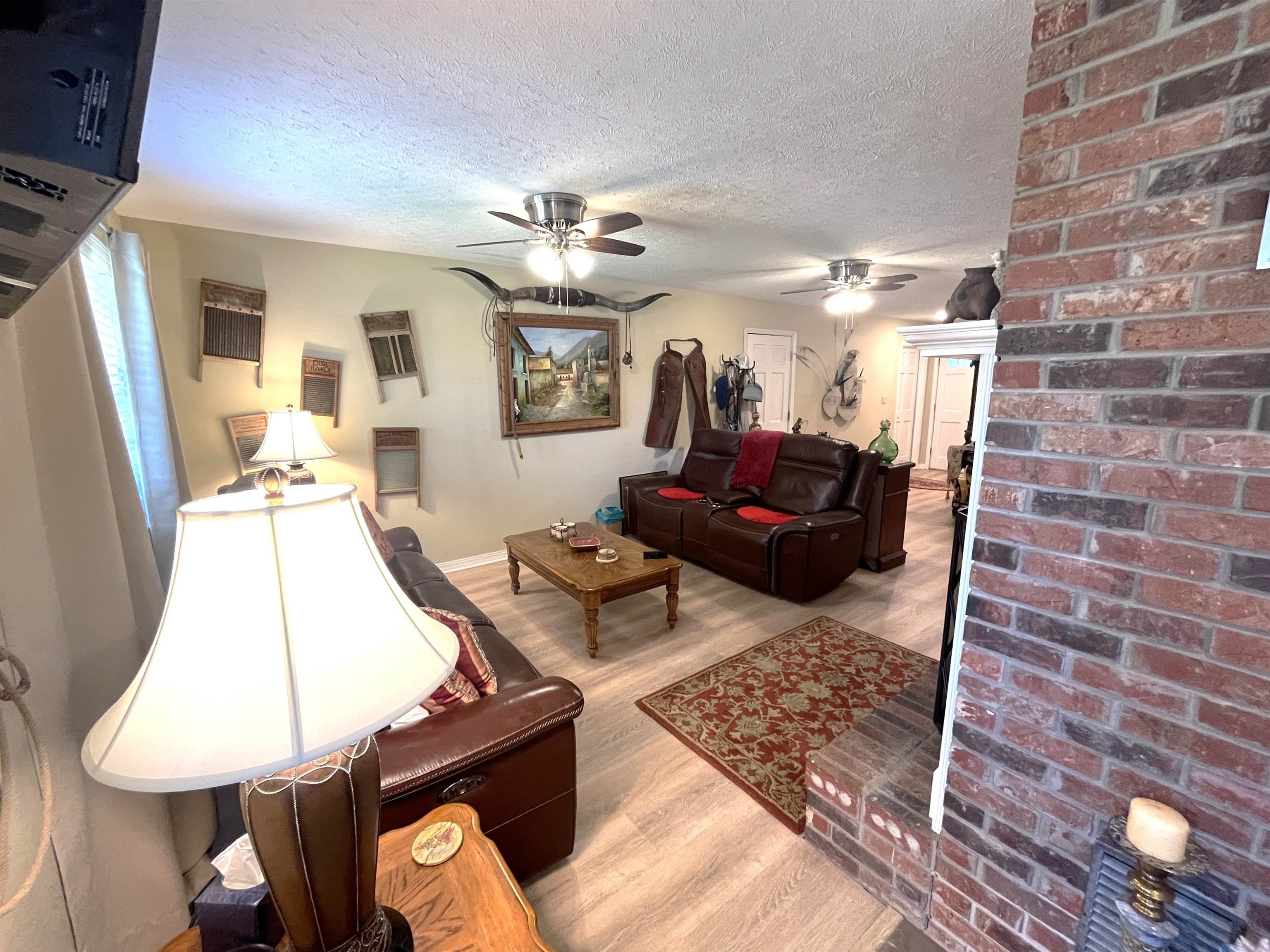 CROWN ADDITION - Residential