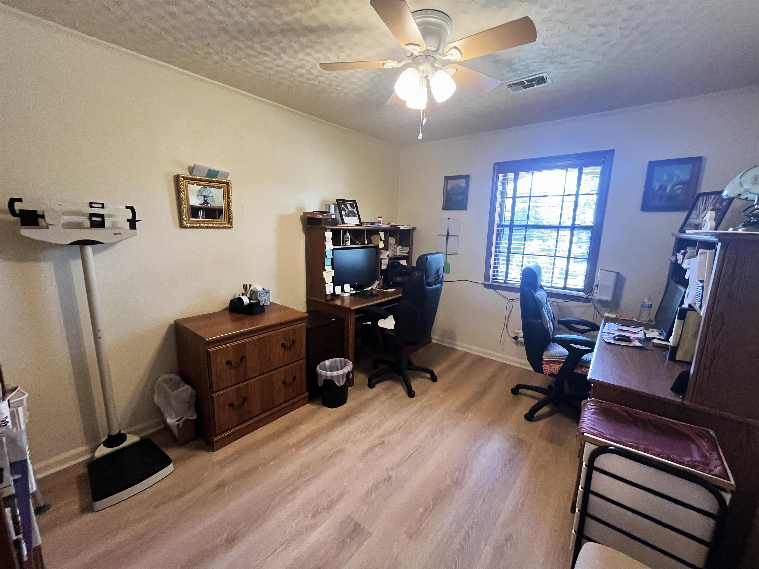CROWN ADDITION - Residential