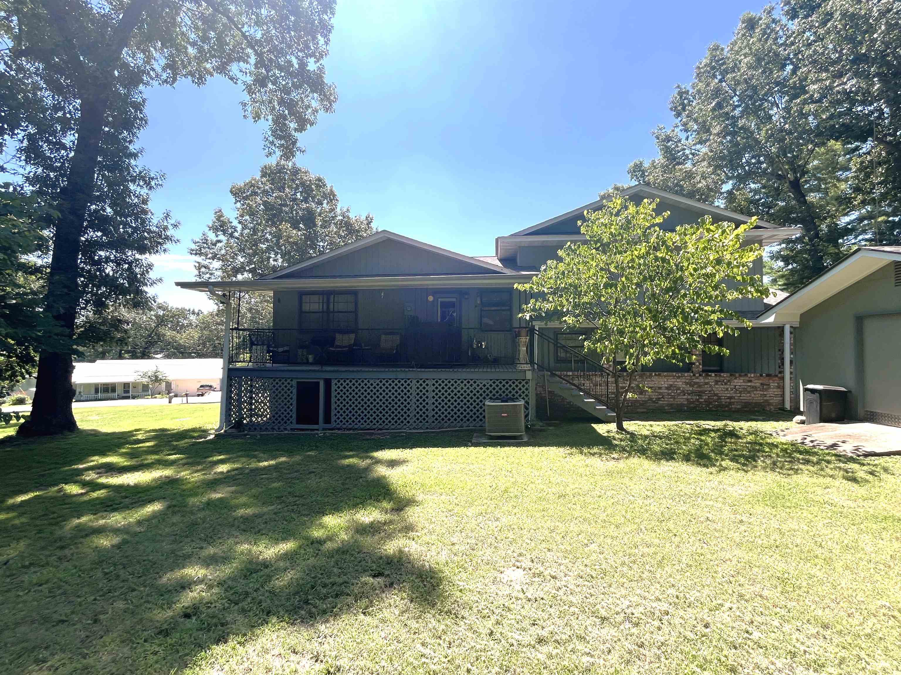 CROWN ADDITION - Residential