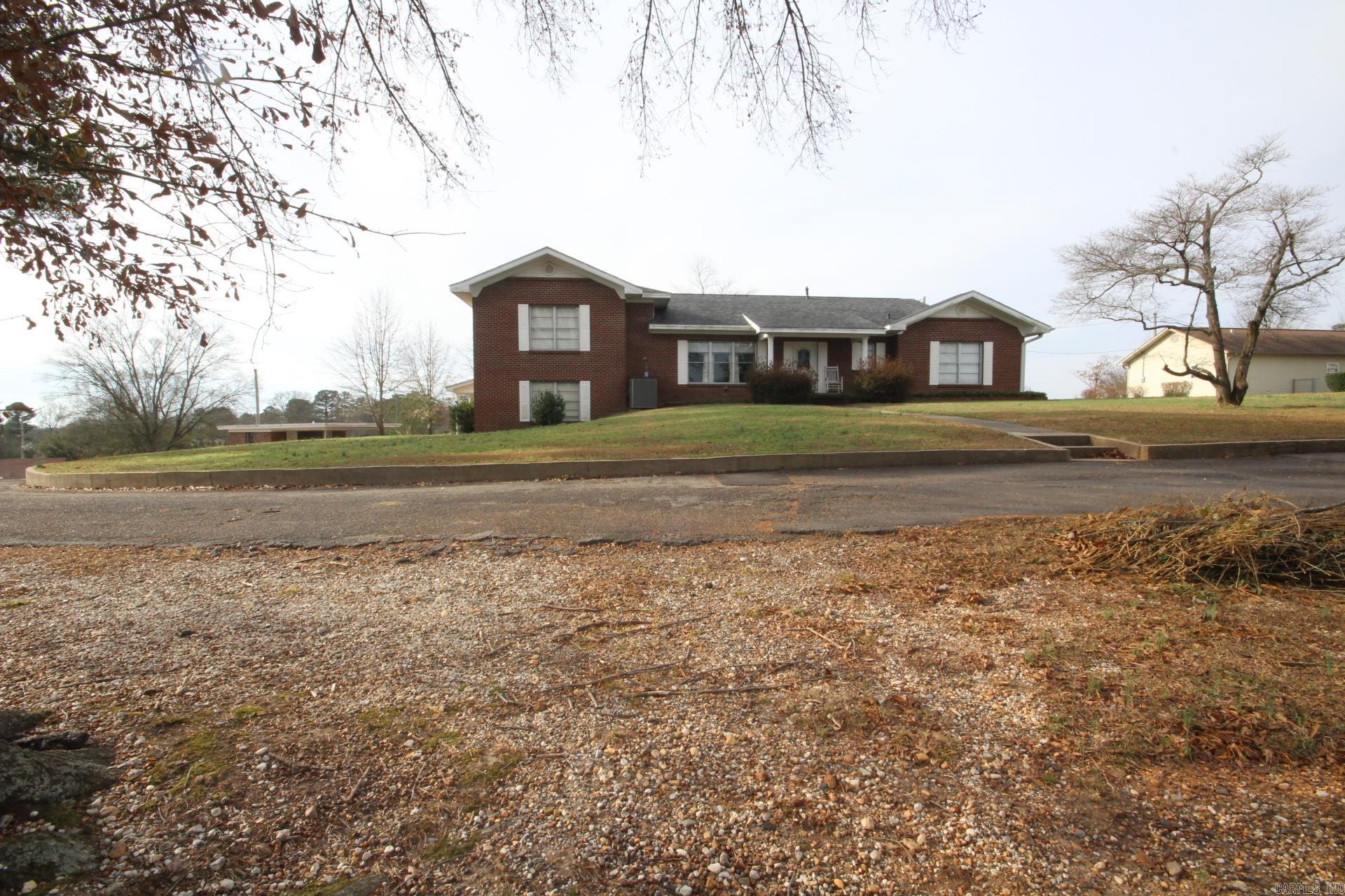 Tri-Level home with approx. 3850 Sq. Ft. of living space situated on a approx. 1.5 acre lot.  Kitchen has quartz counter tops, wall oven & microwave with lots of custom cabinets. (Range, refrigerator,Oven/microwave, washer/dryer convey).  Home has a formal living area and a large family area with a gas log fireplace.  Central A/c & Heat.  Roof is only 2 years old.