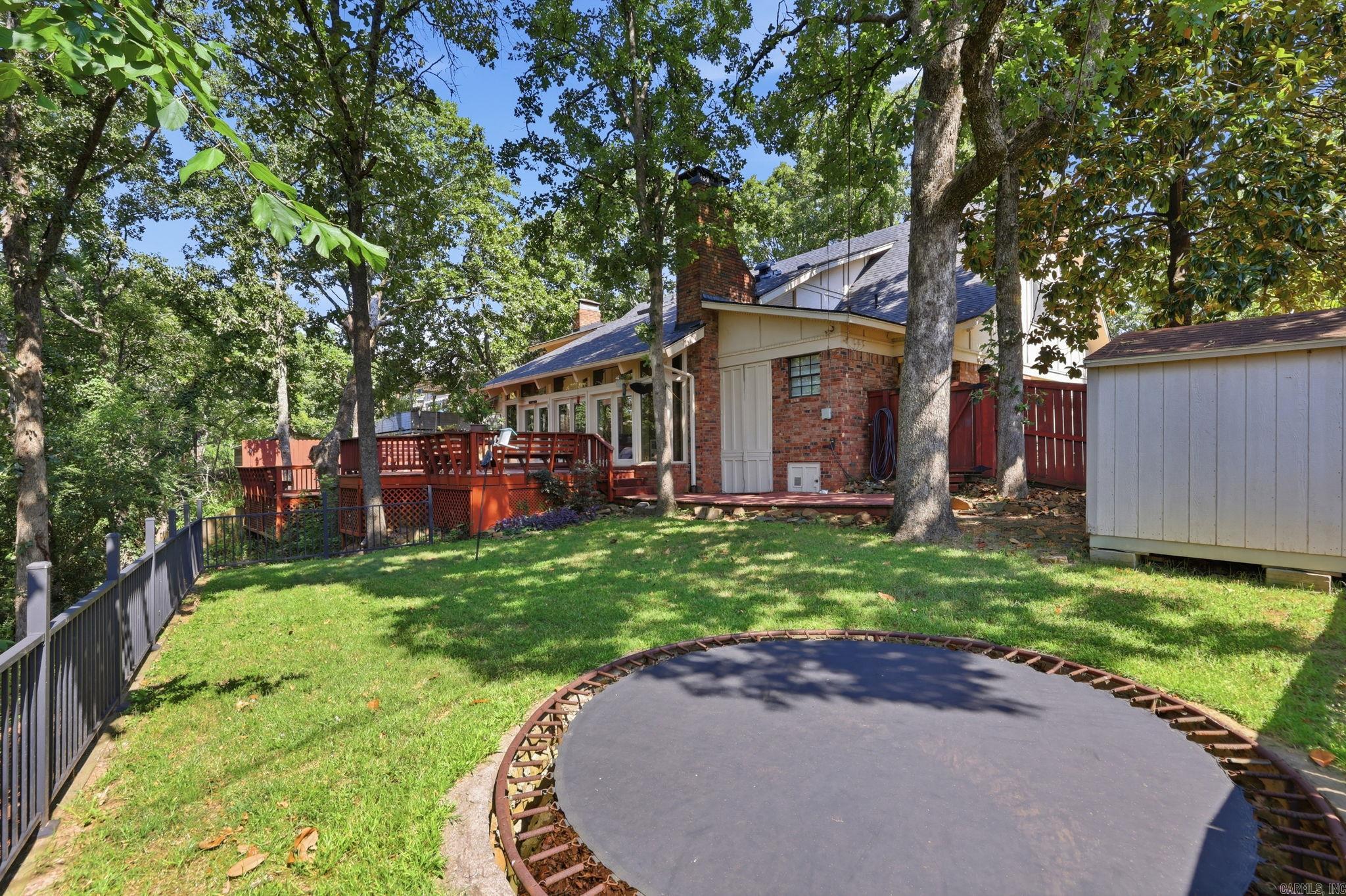 SHADY VALLEY - Residential
