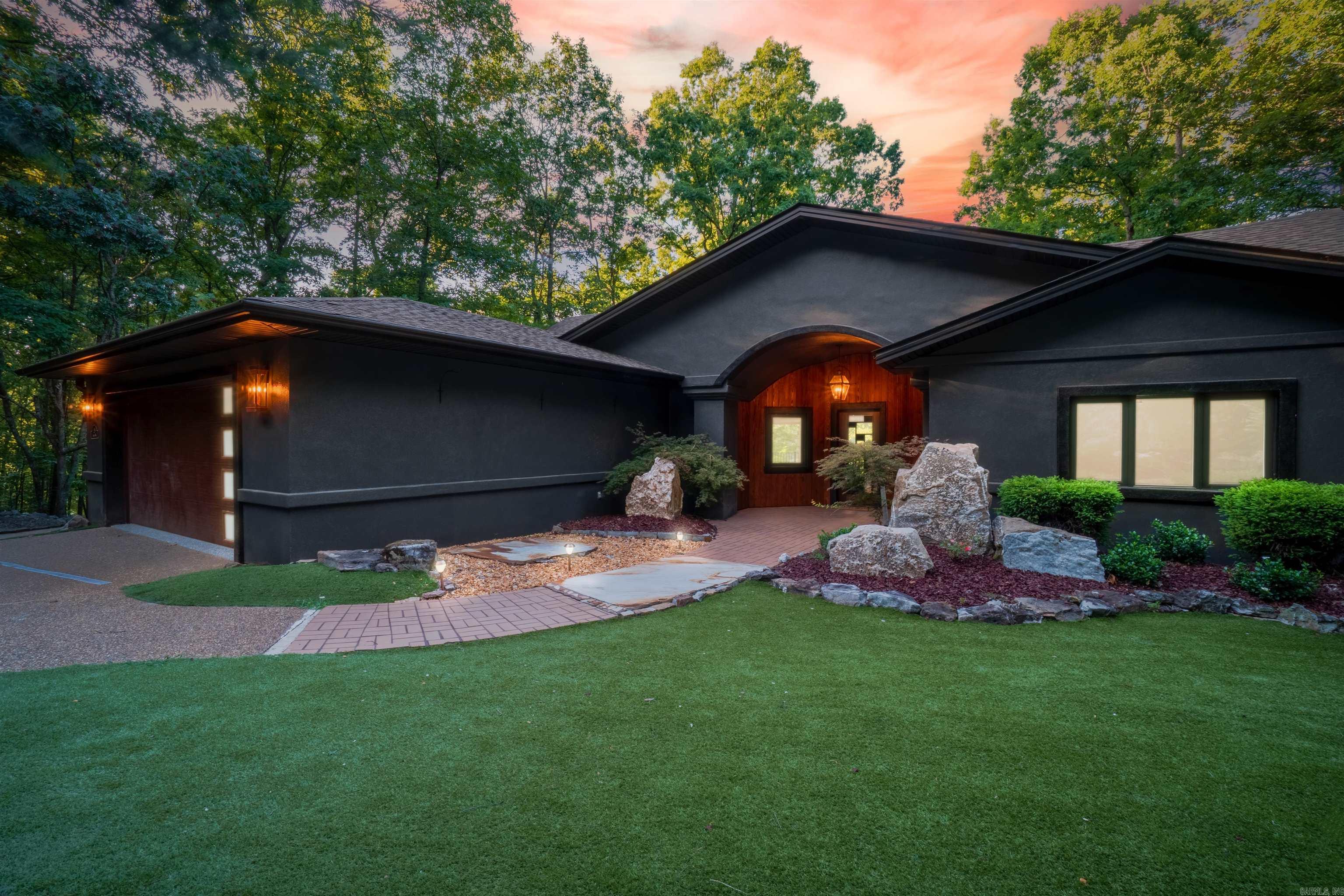 CIENTO - Residential