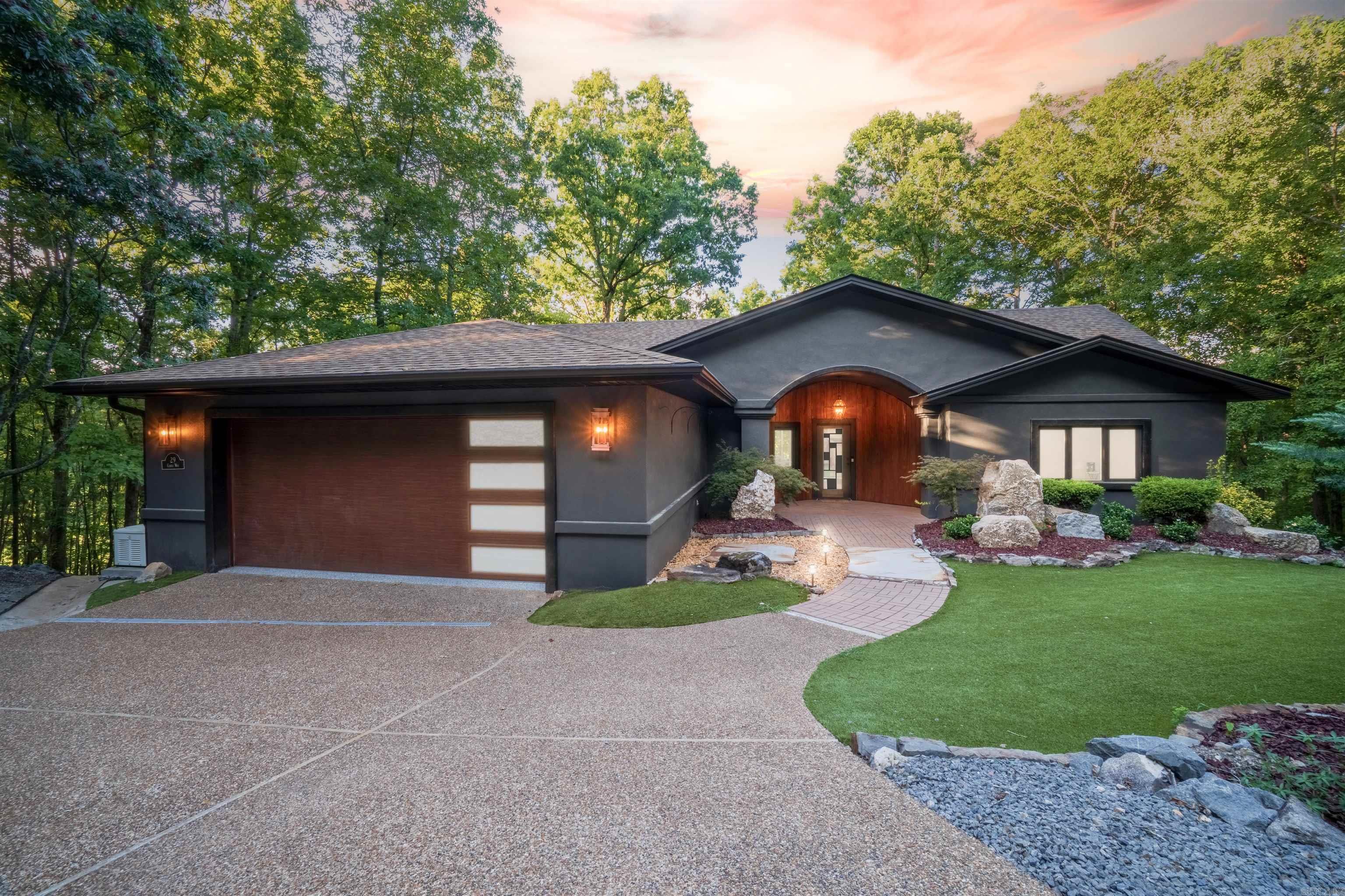 CIENTO - Residential