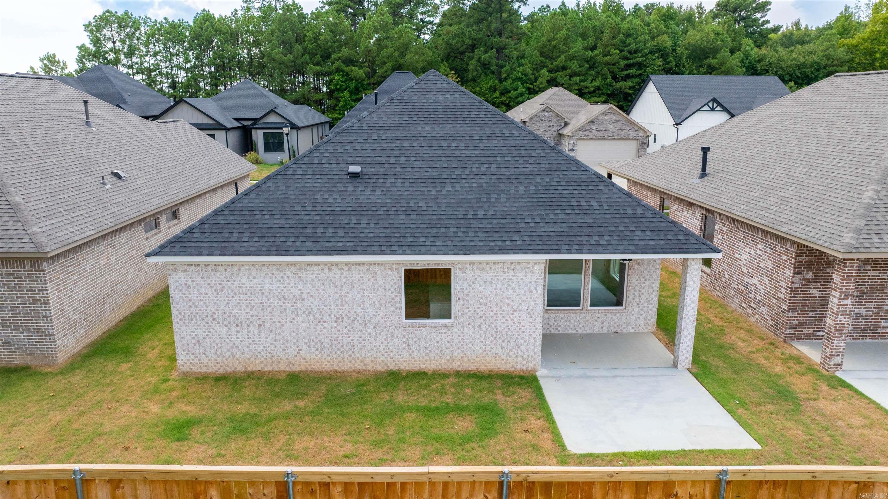 HUNTER CROSSING - Residential