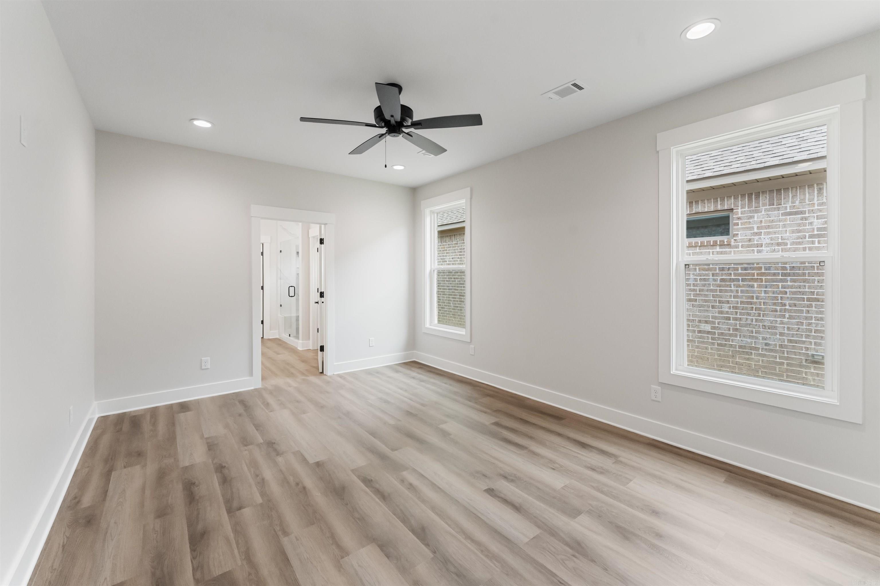 HUNTER CROSSING - Residential