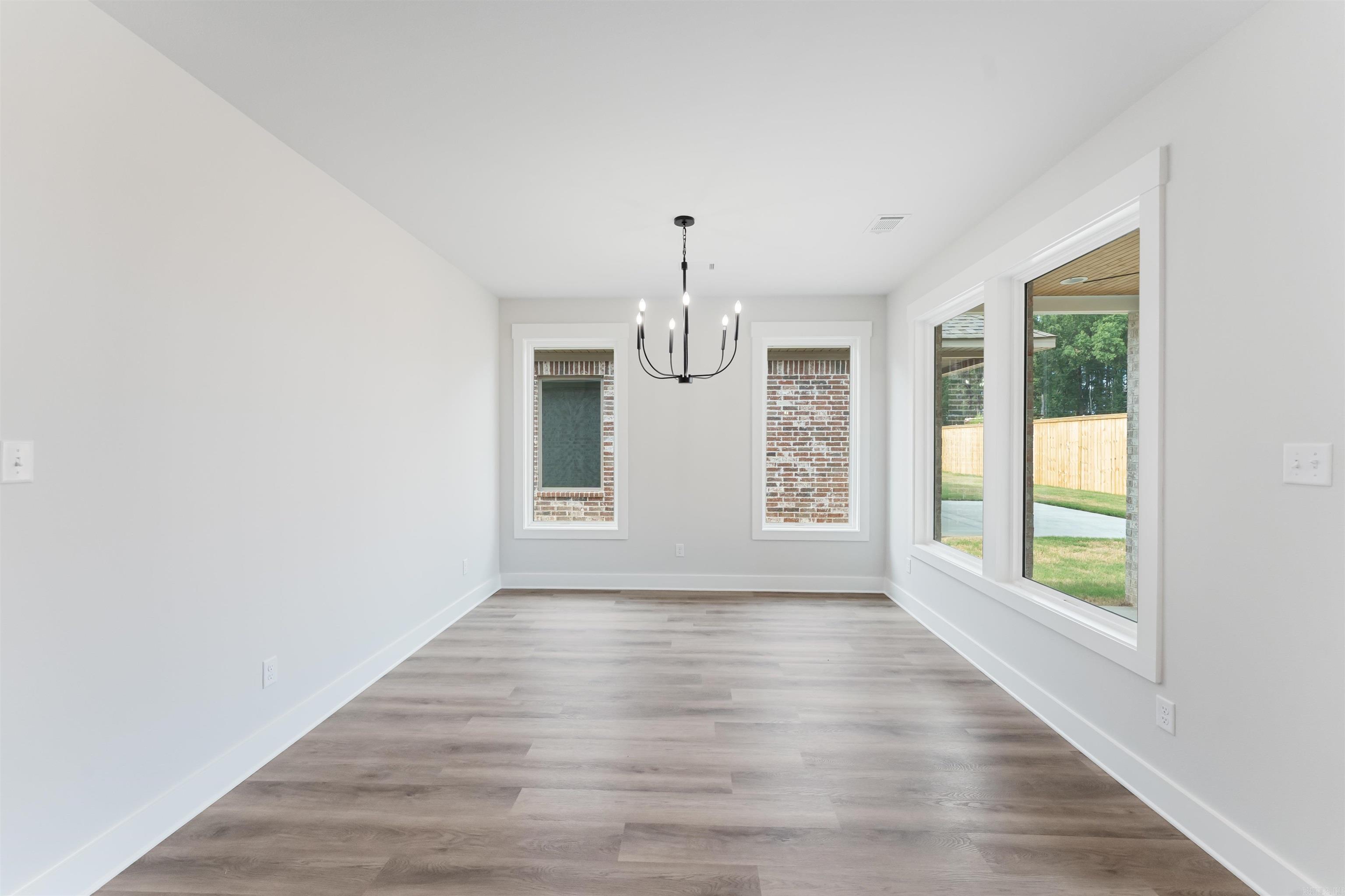 HUNTER CROSSING - Residential
