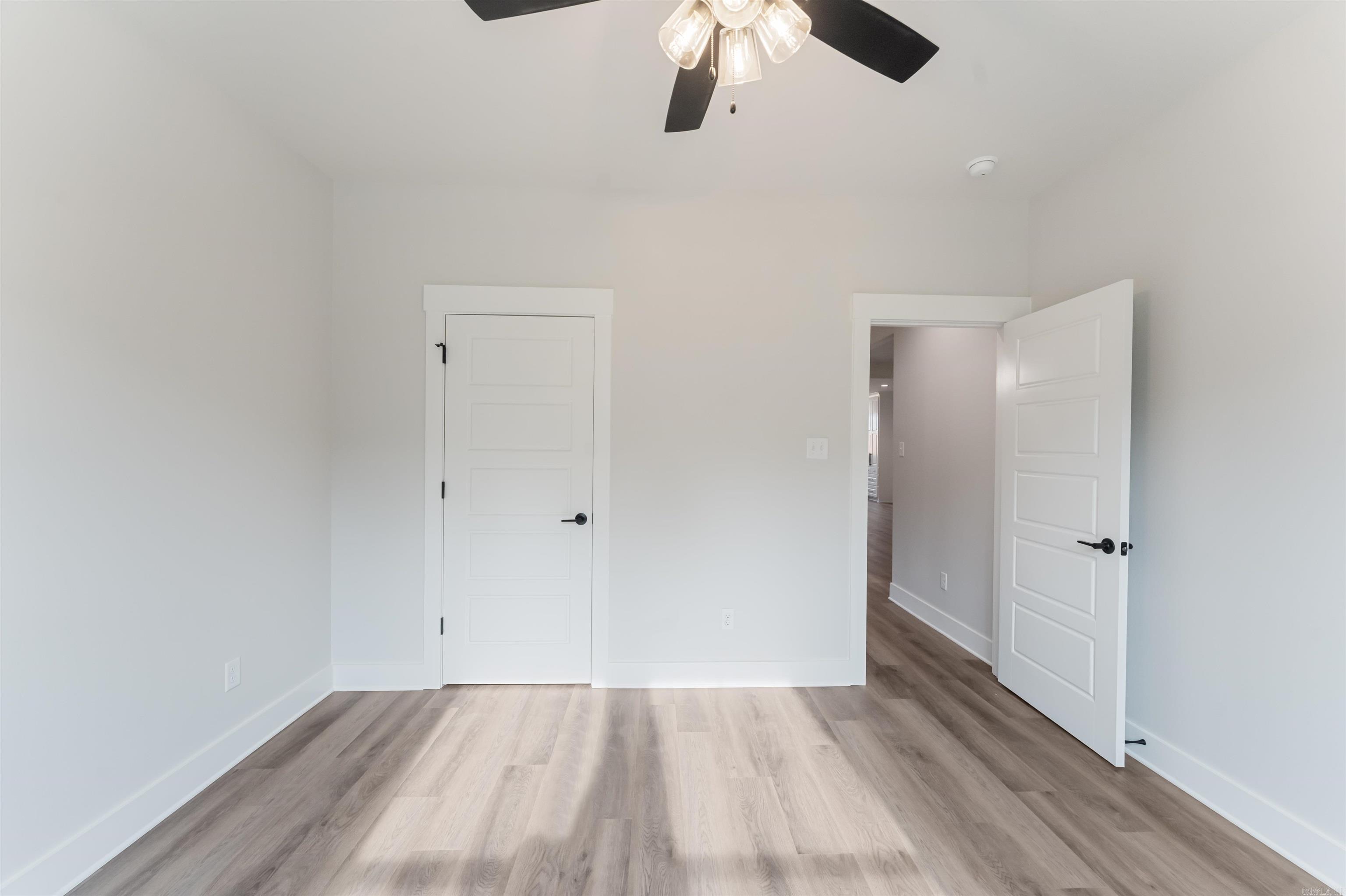HUNTER CROSSING - Residential