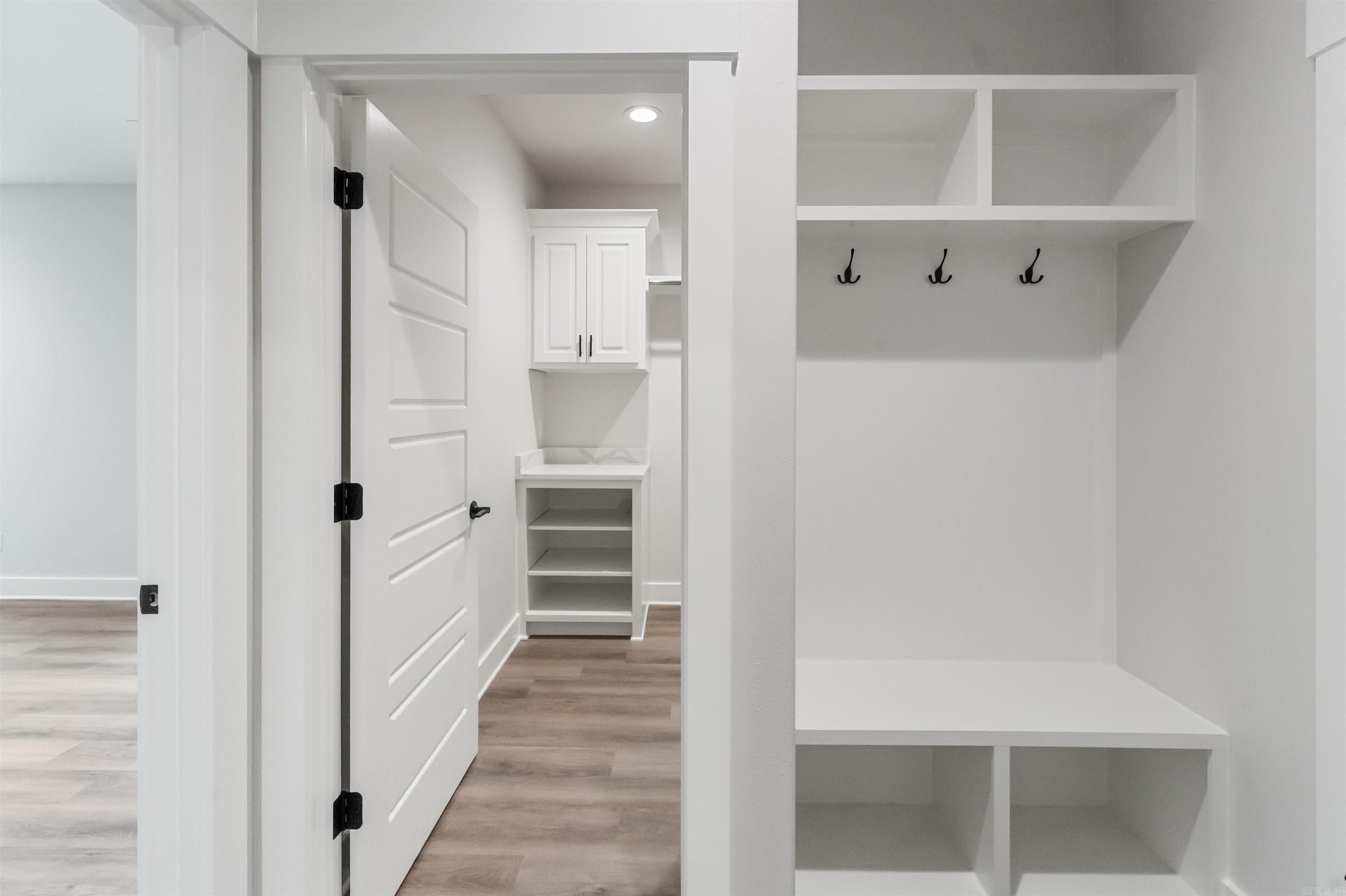 HUNTER CROSSING - Residential
