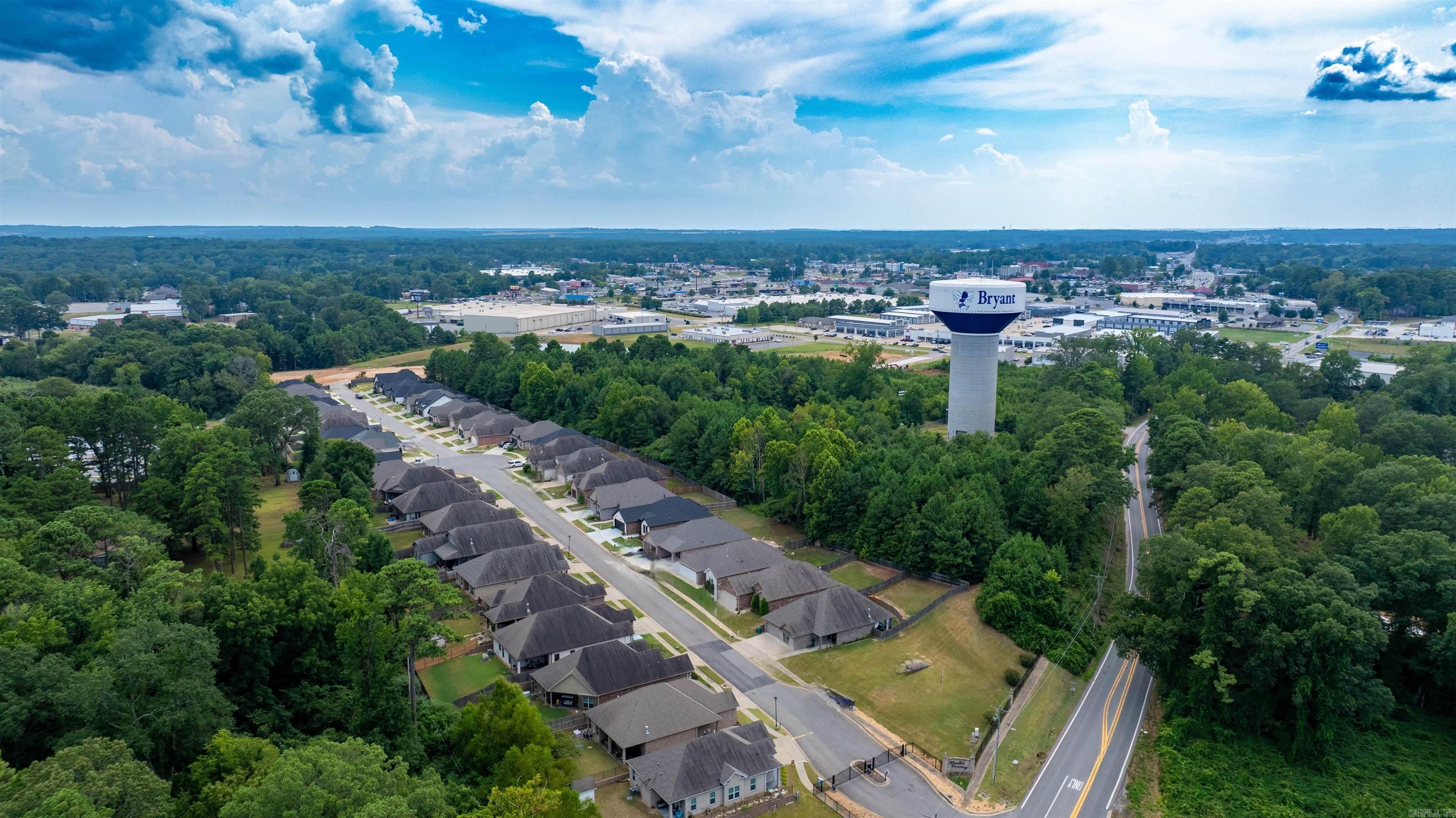 HUNTER CROSSING - Residential