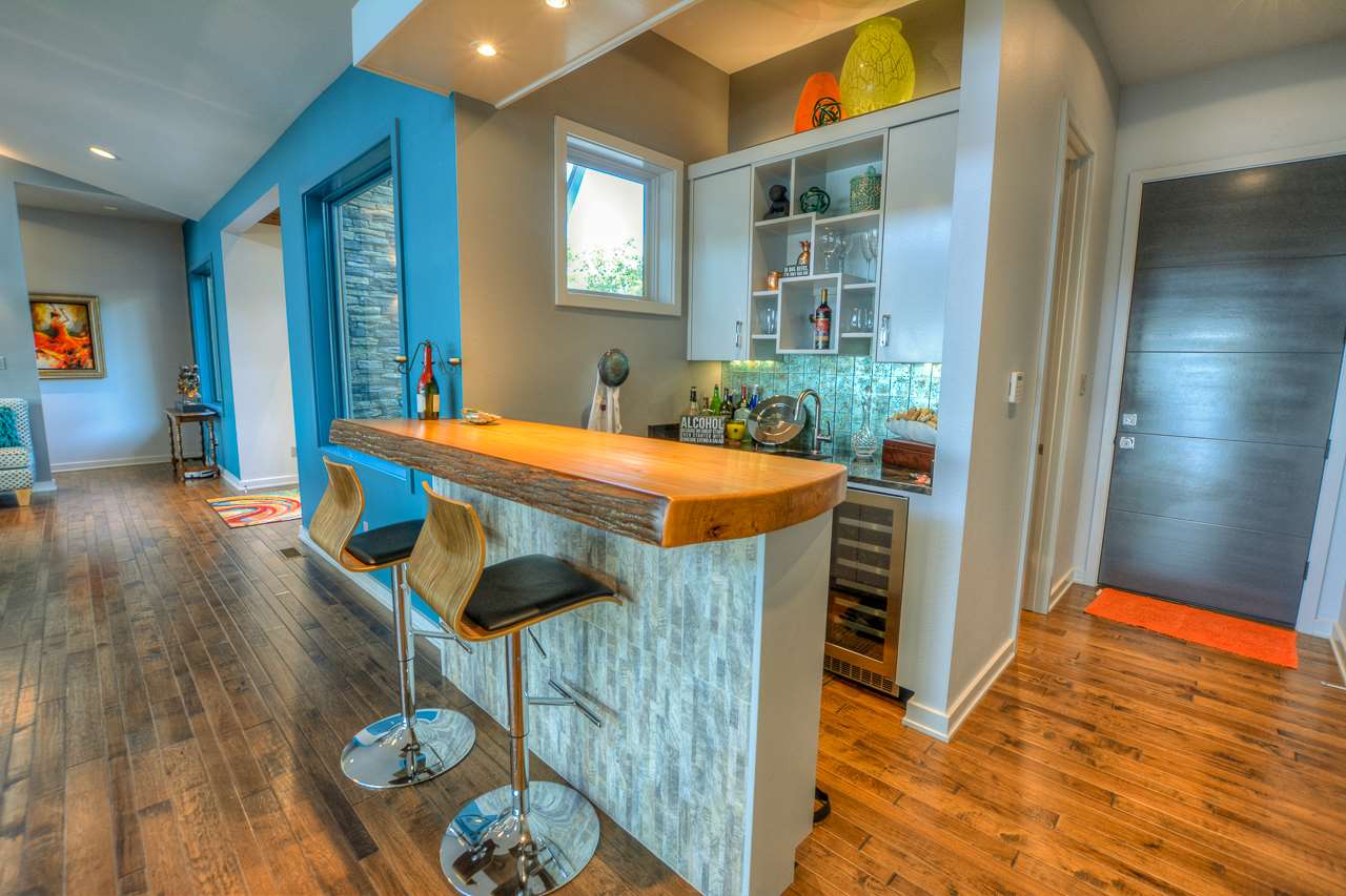 Point on Wilson Point - Residential