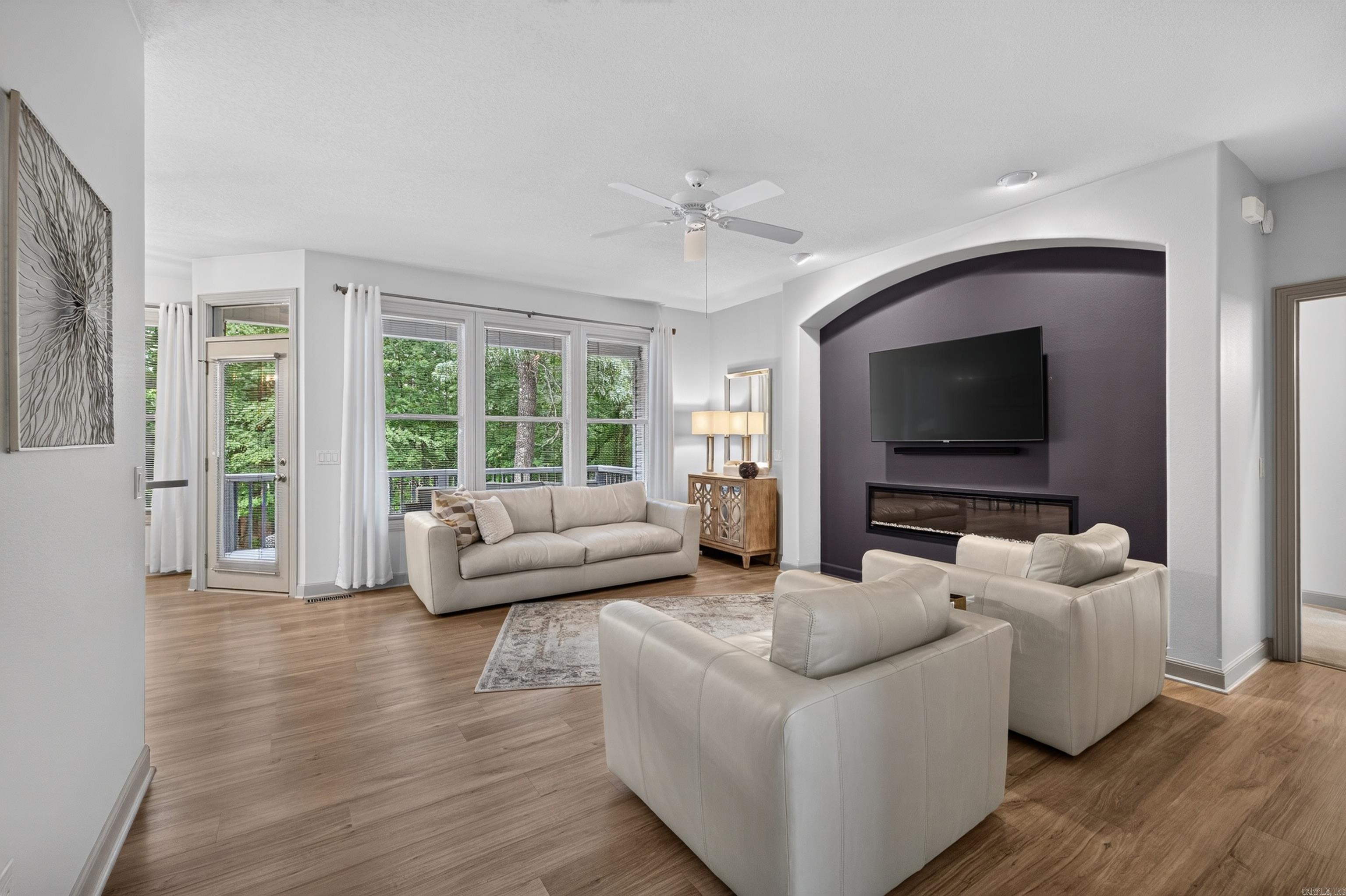 MAGNIFICO - Residential