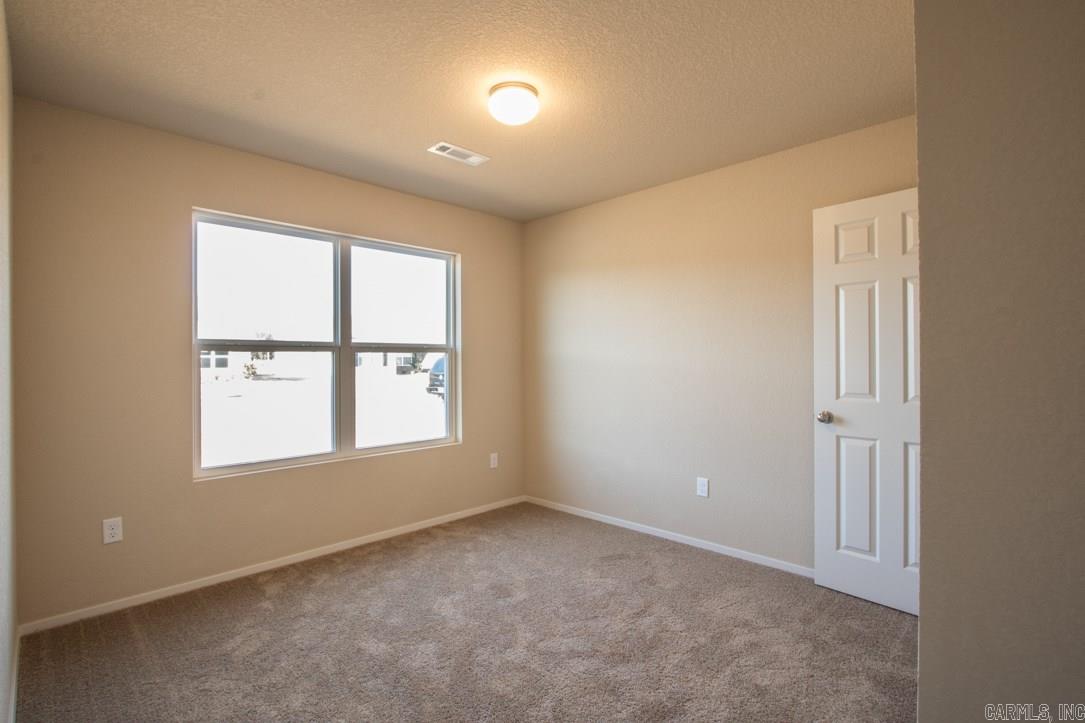 WOODLANDS EDGE - Residential
